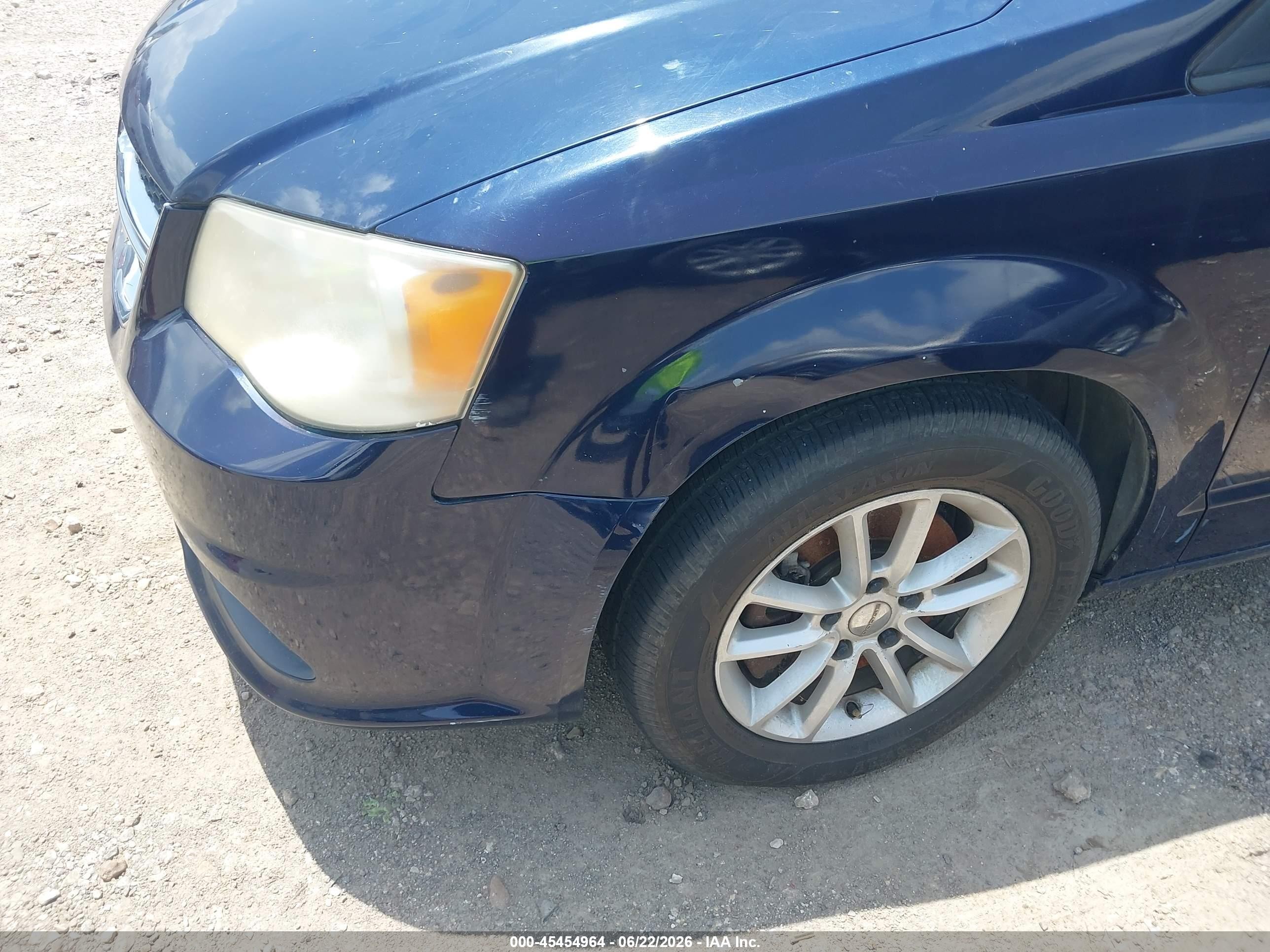 2013 Dodge Grand Caravan Sxt Blue vin: 2C4RDGCGXDR749056