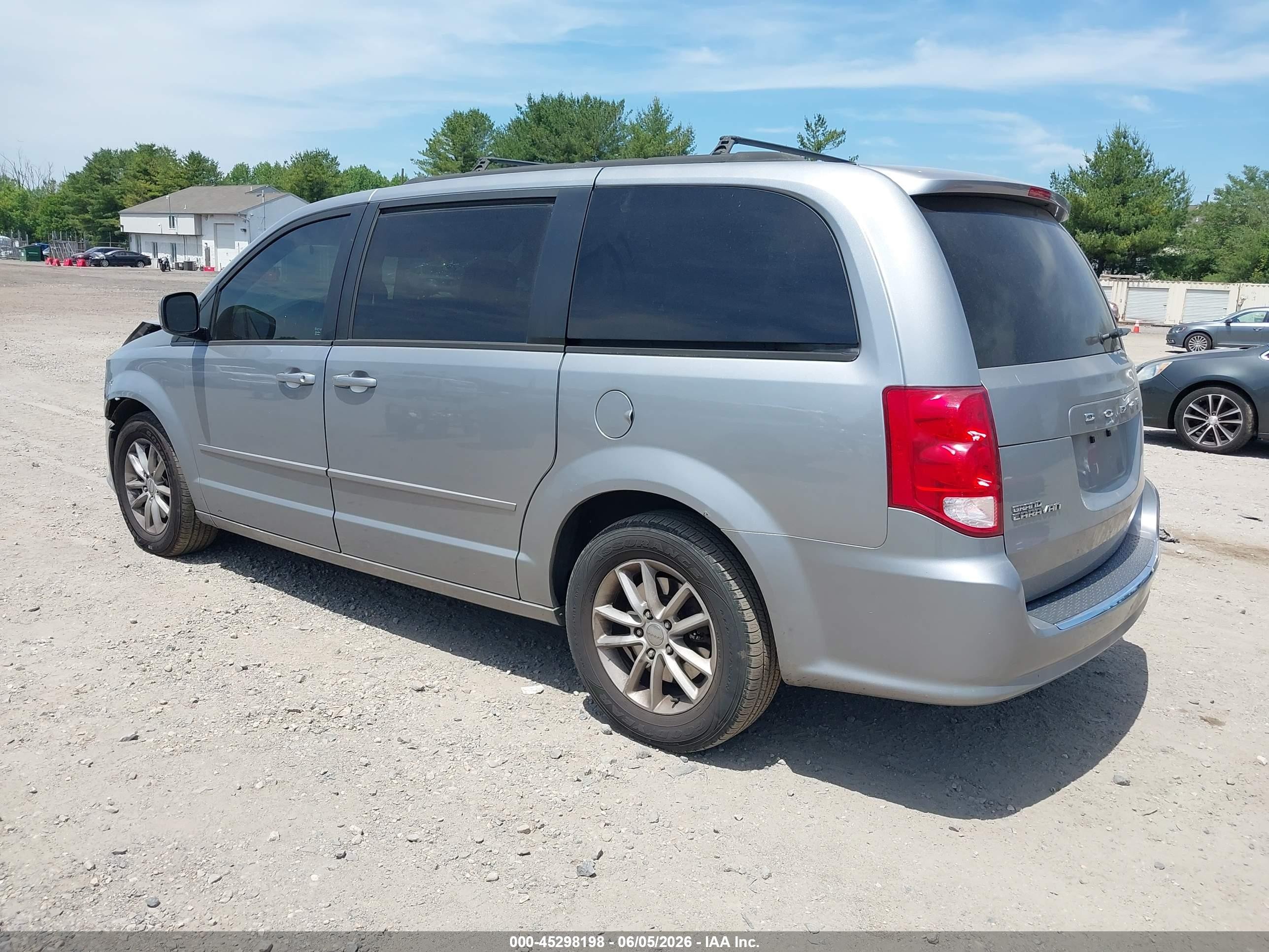 2013 Dodge Grand Caravan Sxt Silver vin: 2C4RDGCGXDR794823