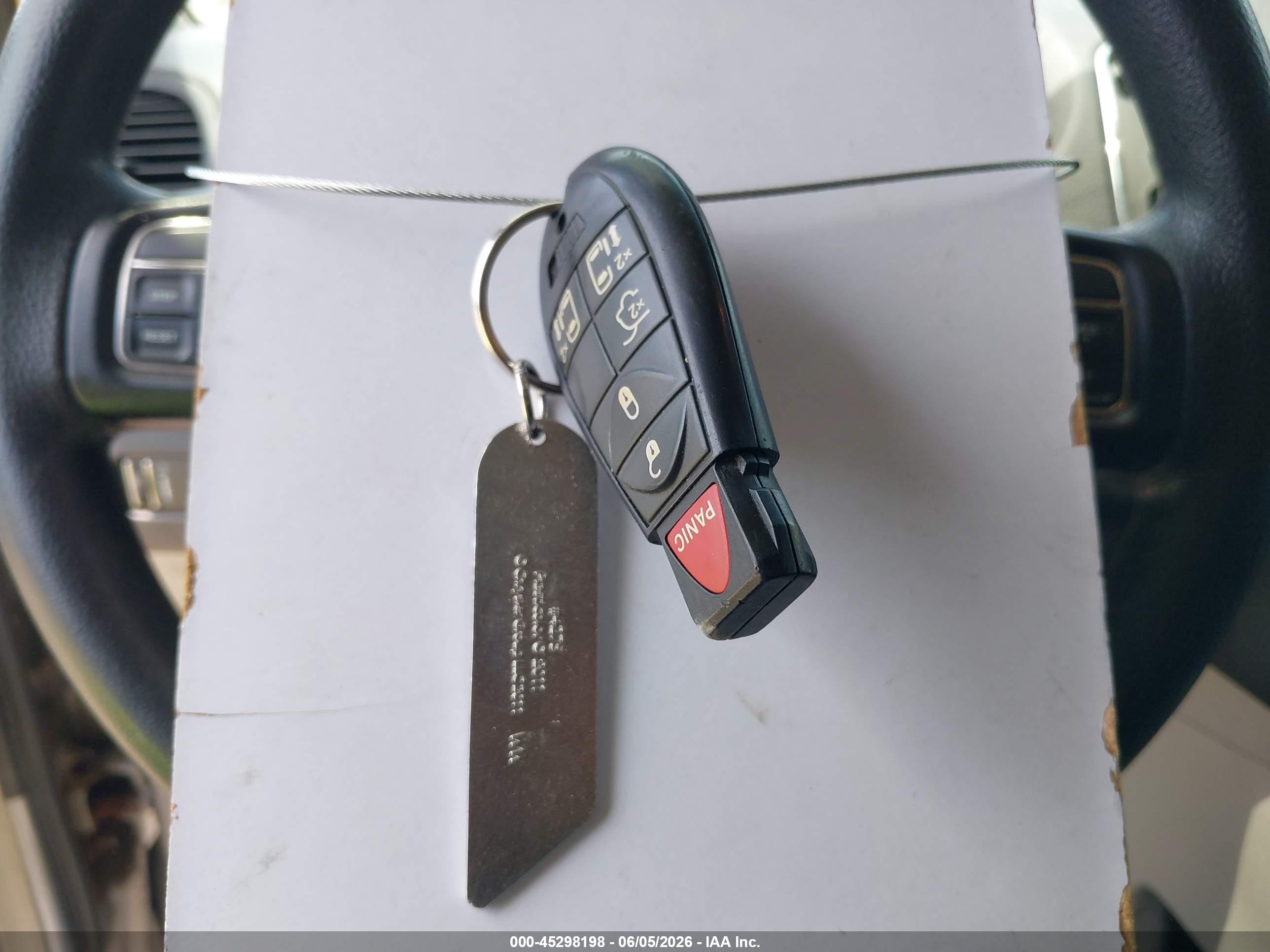 2013 Dodge Grand Caravan Sxt Silver vin: 2C4RDGCGXDR794823