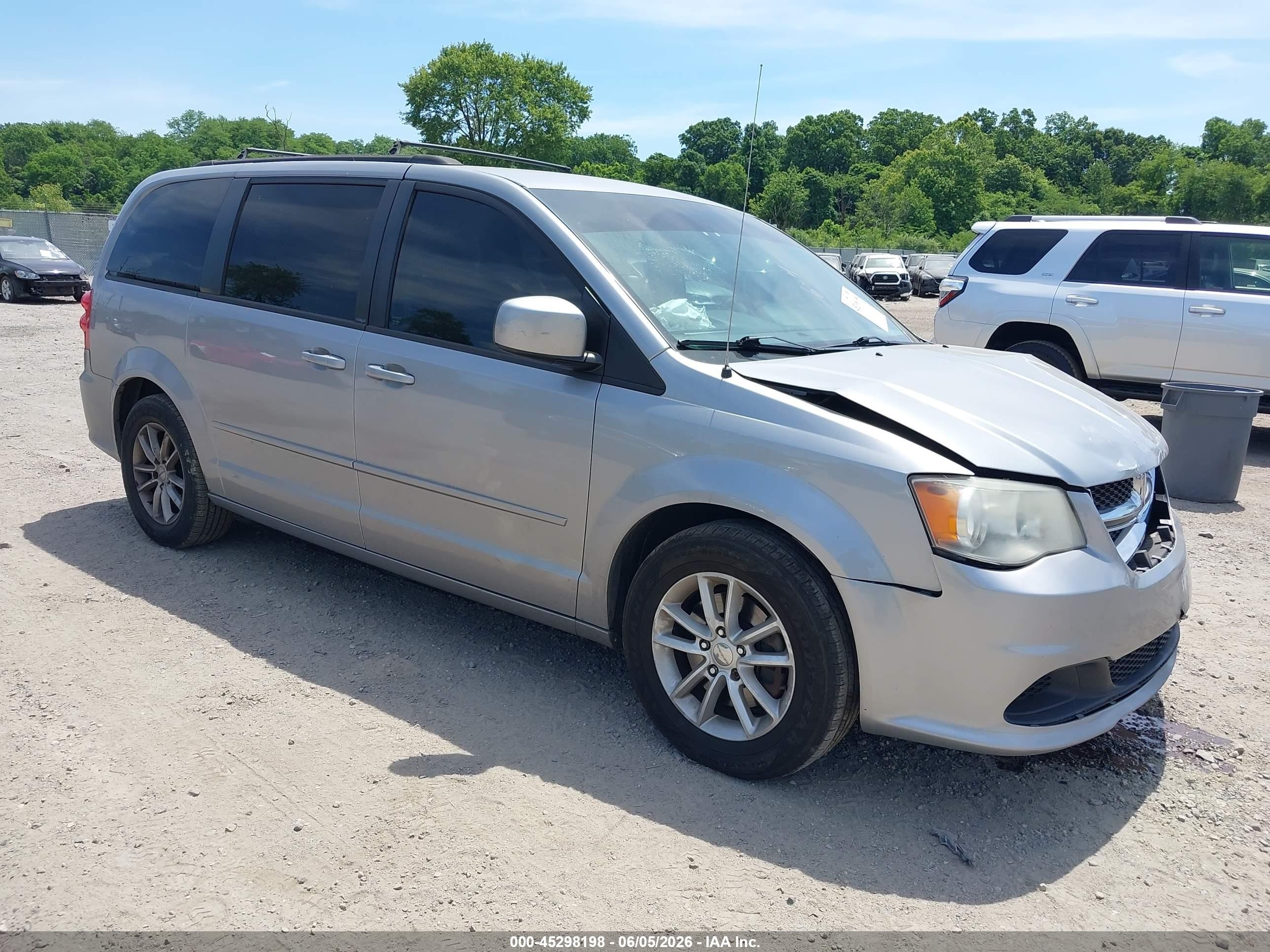 2013 Dodge Grand Caravan Sxt Silver vin: 2C4RDGCGXDR794823