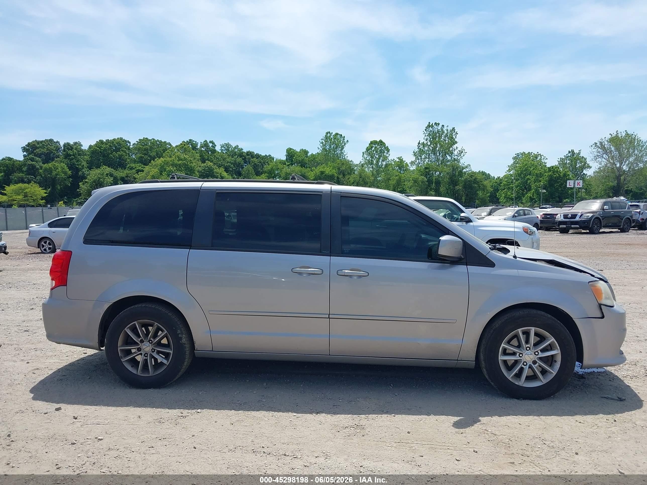 2013 Dodge Grand Caravan Sxt Silver vin: 2C4RDGCGXDR794823