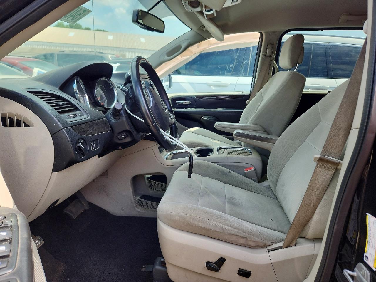 2013 Dodge Grand Caravan Sxt Black vin: 2C4RDGCGXDR804430