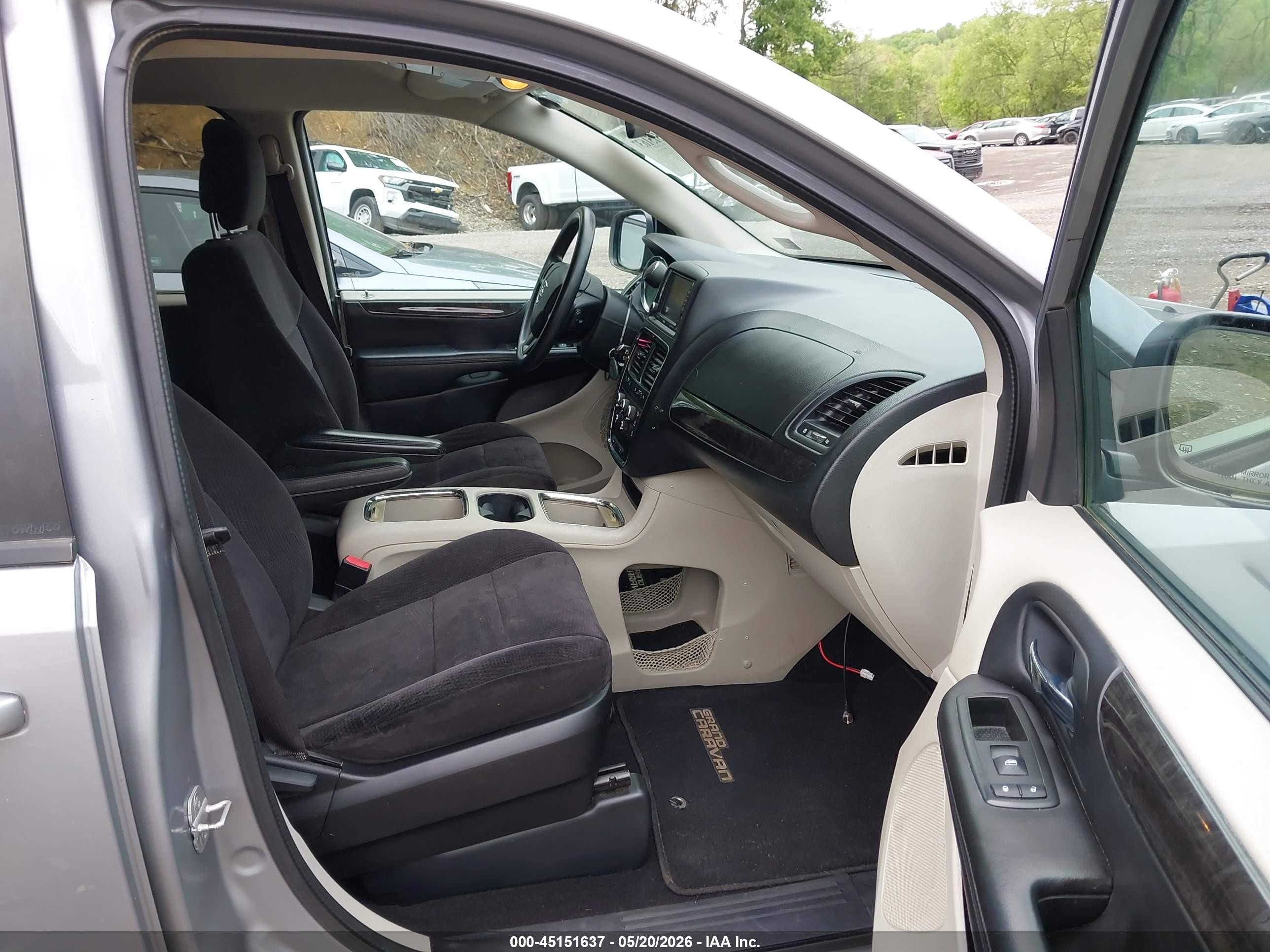 2014 Dodge Grand Caravan Sxt Gray vin: 2C4RDGCGXER141975