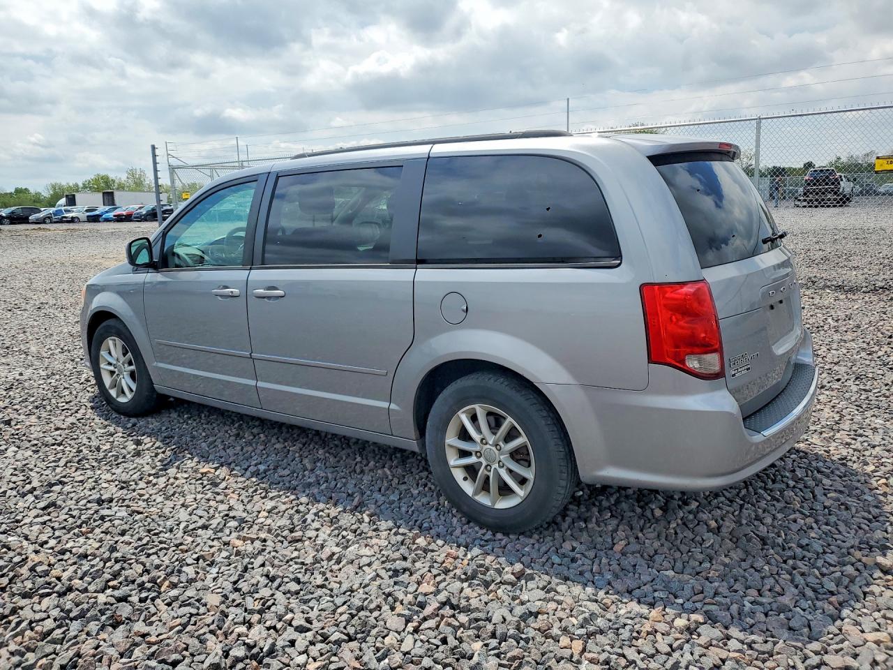 2014 Dodge Grand Caravan Sxt Silver vin: 2C4RDGCGXER154287