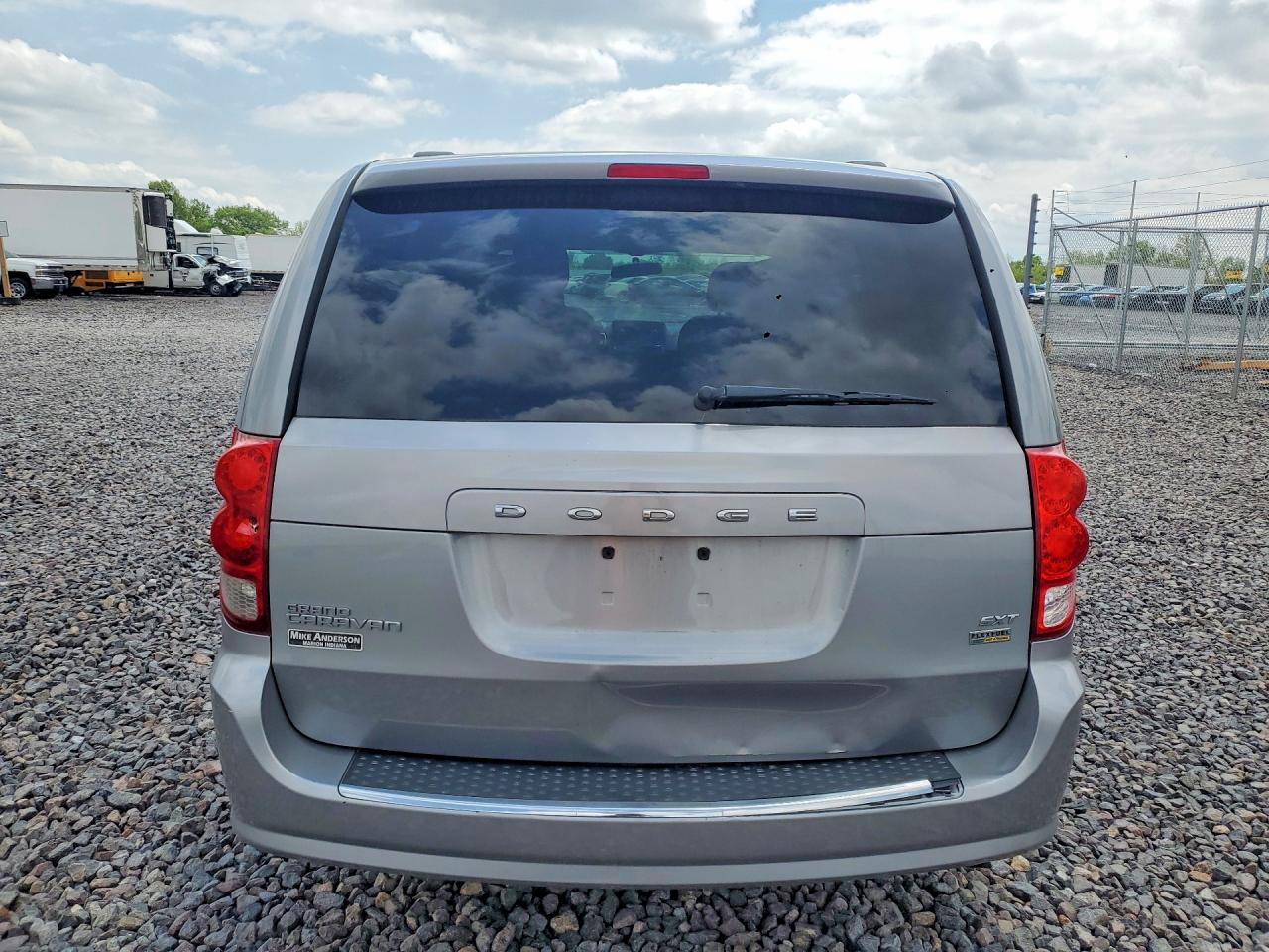 2014 Dodge Grand Caravan Sxt Silver vin: 2C4RDGCGXER154287