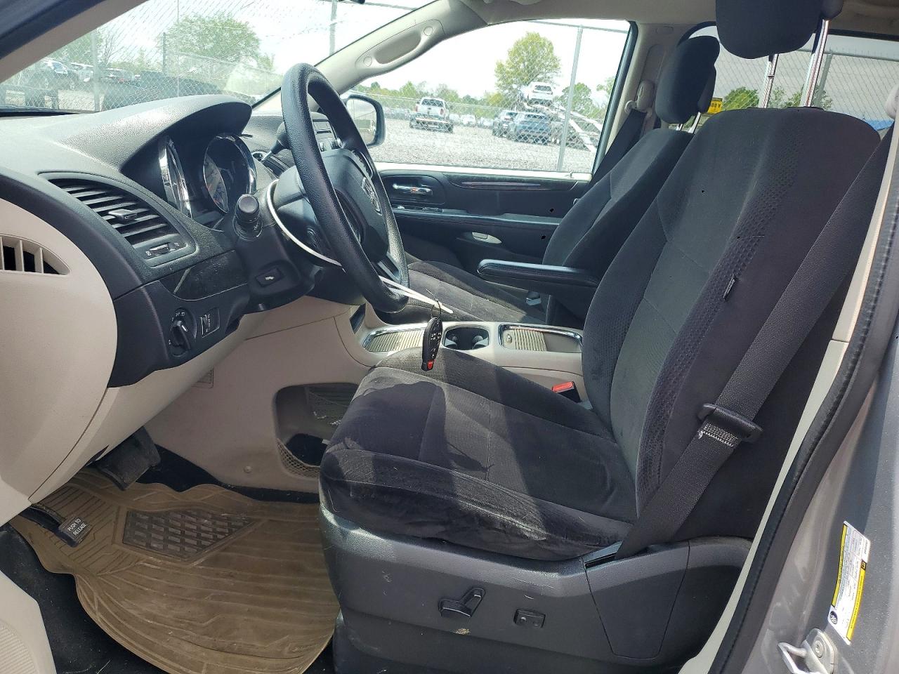 2014 Dodge Grand Caravan Sxt Silver vin: 2C4RDGCGXER154287