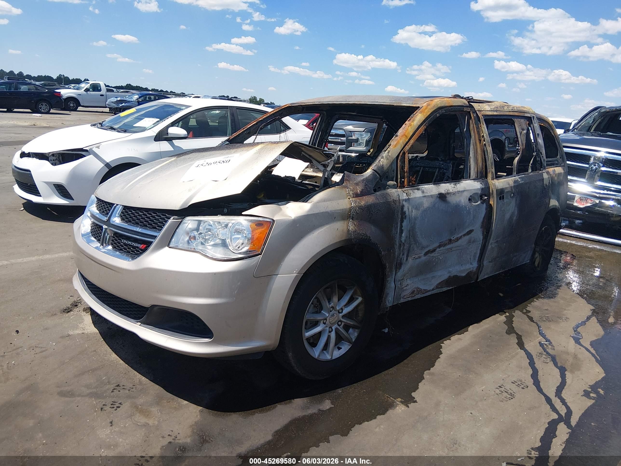 2014 Dodge Grand Caravan Sxt Tan vin: 2C4RDGCGXER194594