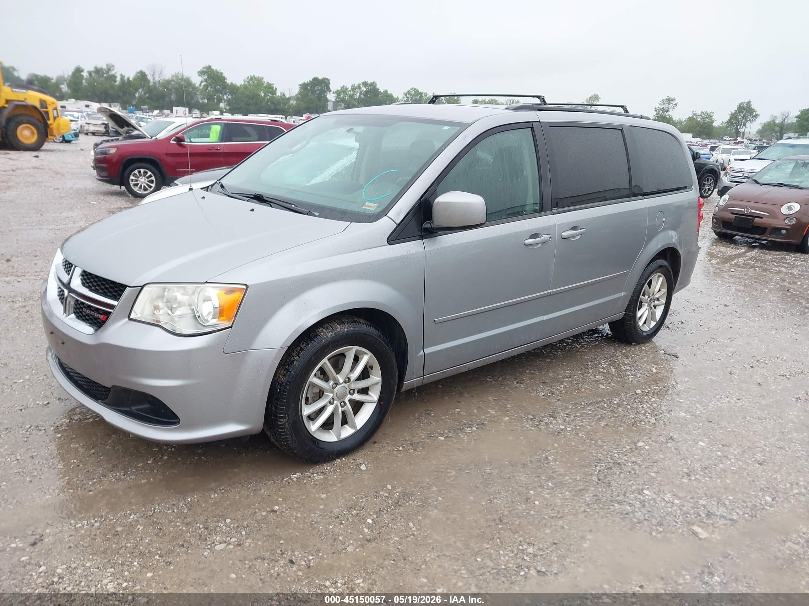 2014 Dodge Grand Caravan Sxt Silver vin: 2C4RDGCGXER341710