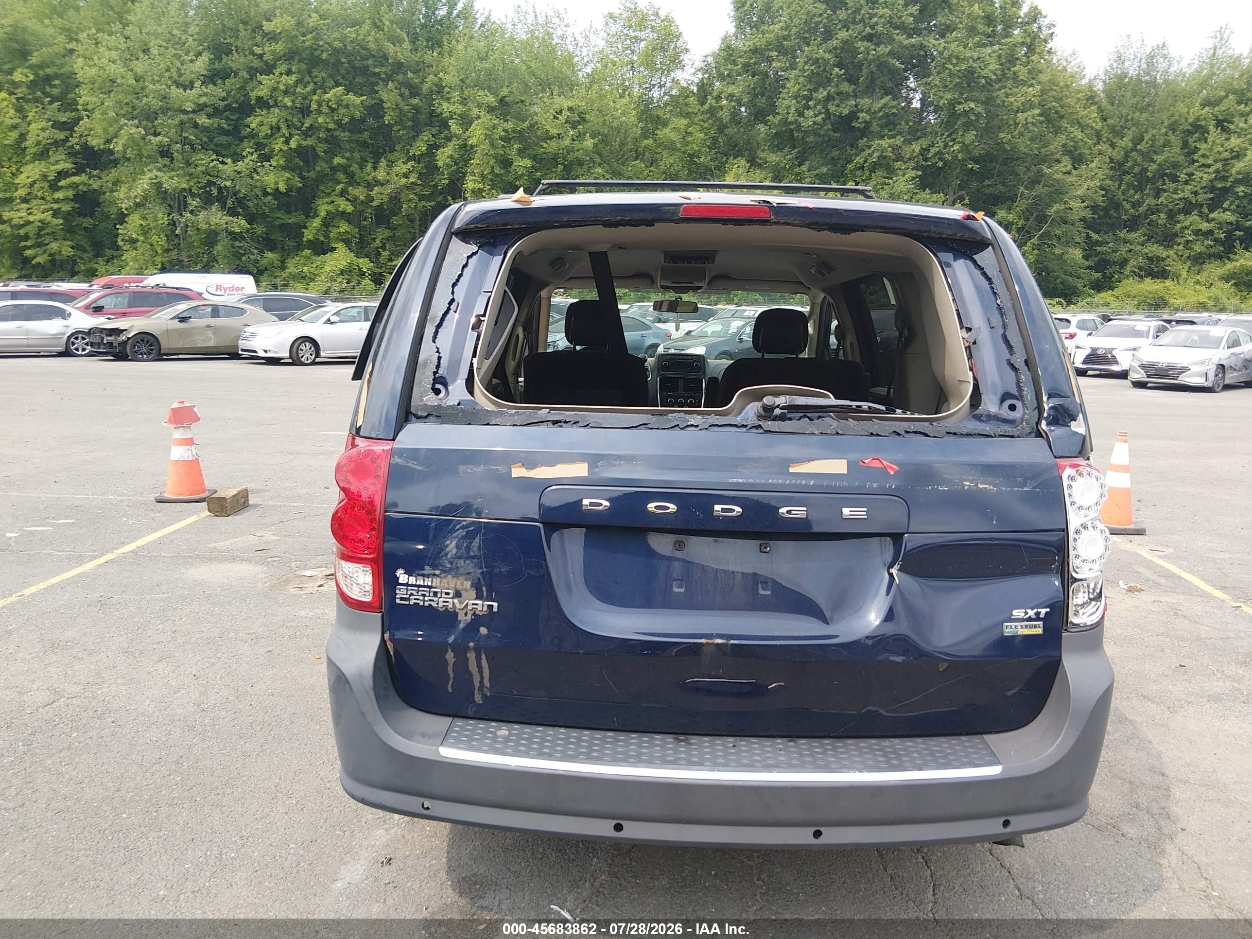 2014 Dodge Grand Caravan Sxt Dark Blue vin: 2C4RDGCGXER391216