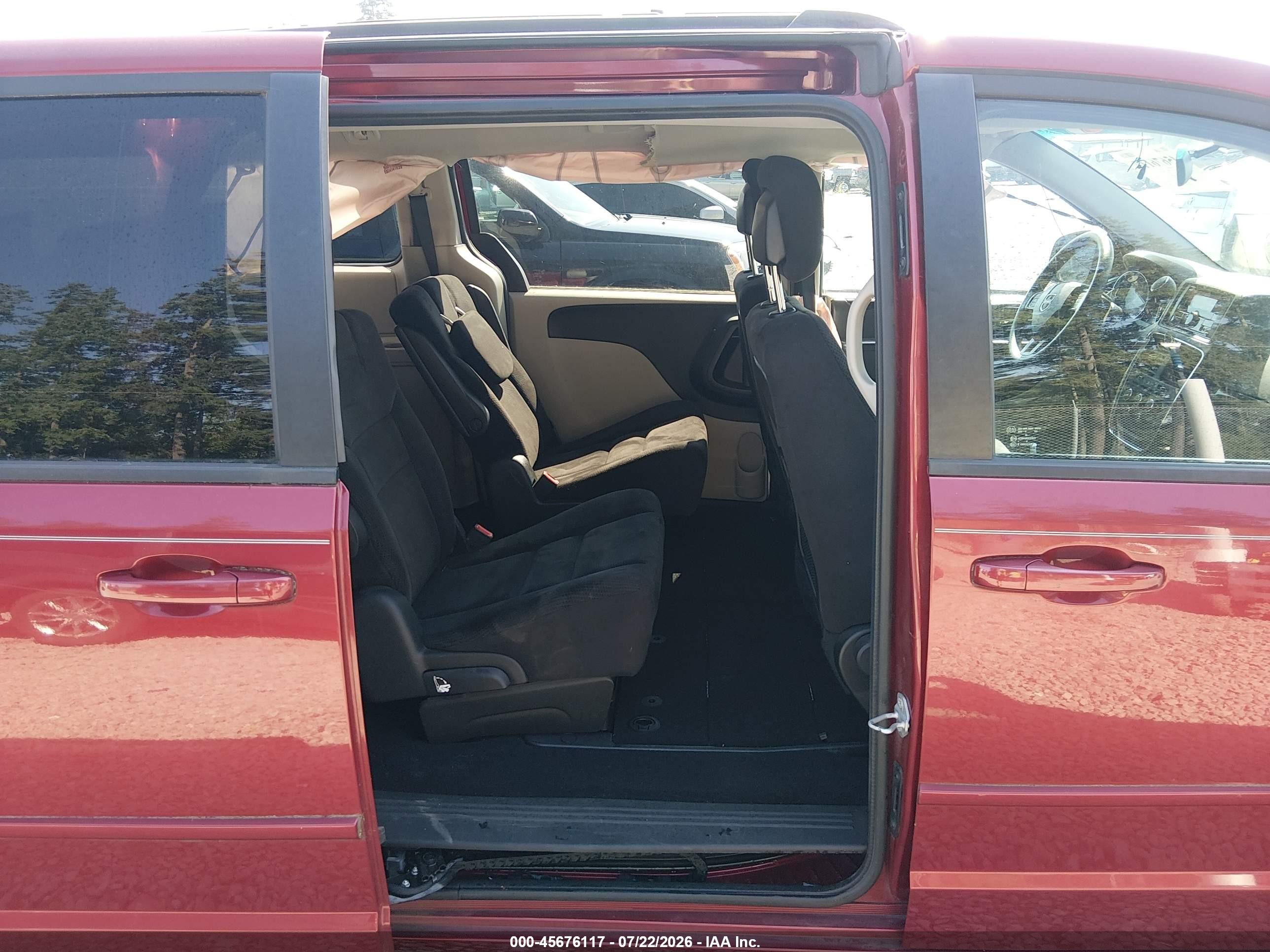2014 Dodge Grand Caravan Sxt Red vin: 2C4RDGCGXER392284
