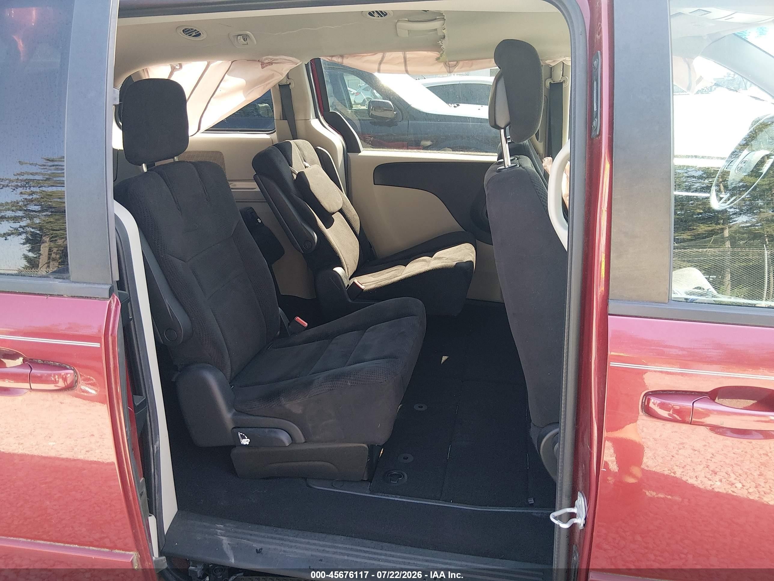 2014 Dodge Grand Caravan Sxt Red vin: 2C4RDGCGXER392284
