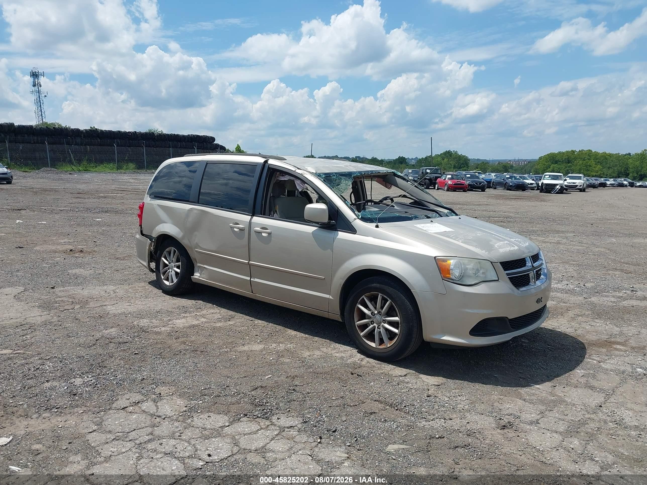 2015 Dodge Grand Caravan Sxt Silver vin: 2C4RDGCGXFR524753
