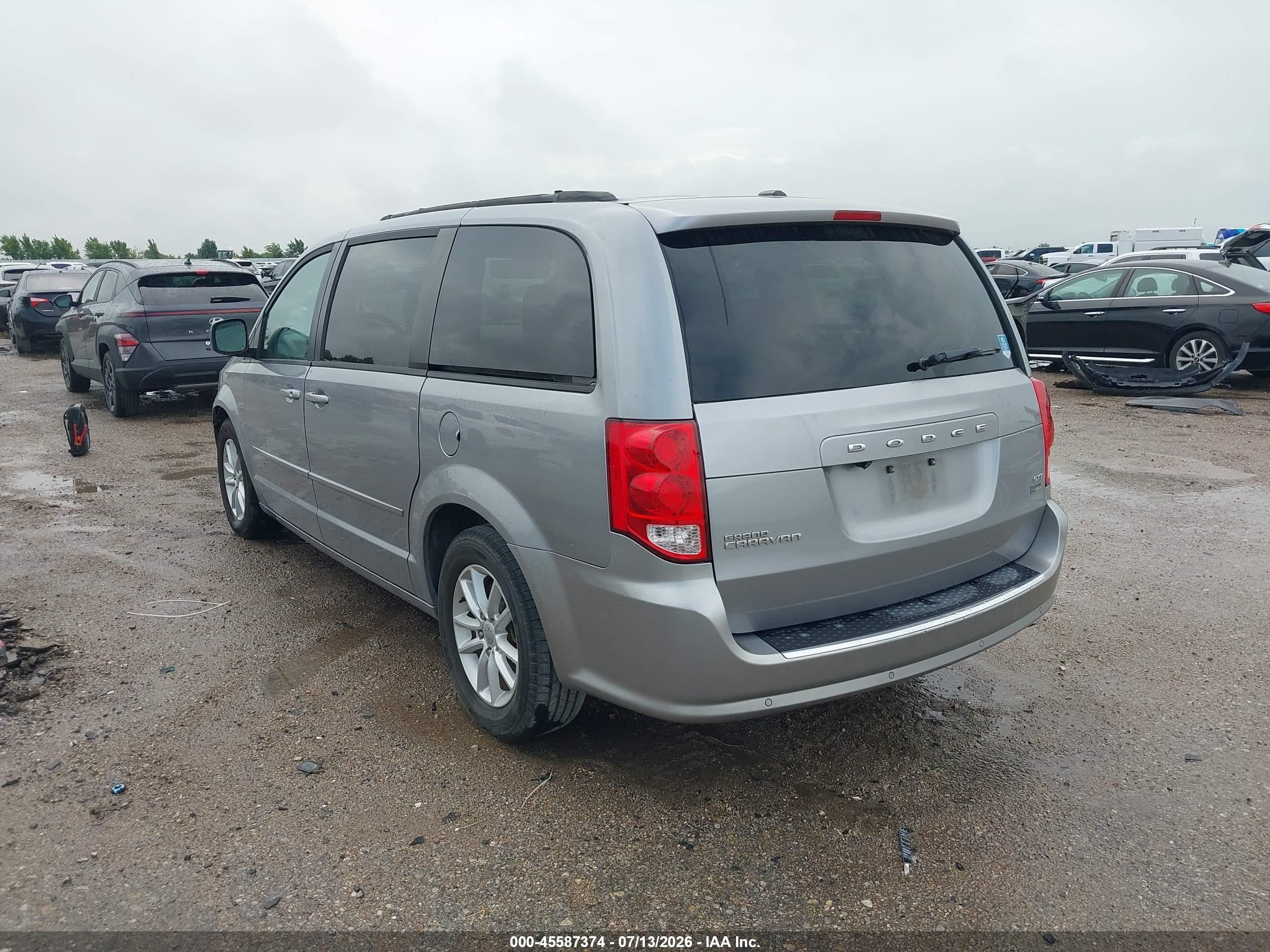 2015 Dodge Grand Caravan Sxt Silver vin: 2C4RDGCGXFR533128