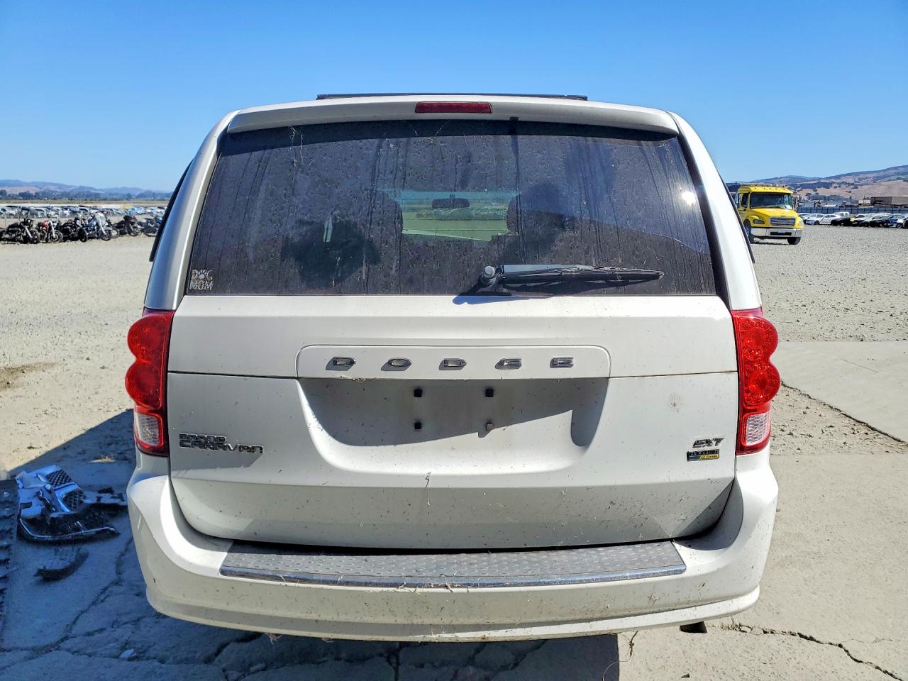 2015 Dodge Caravan White vin: 2C4RDGCGXFR541178