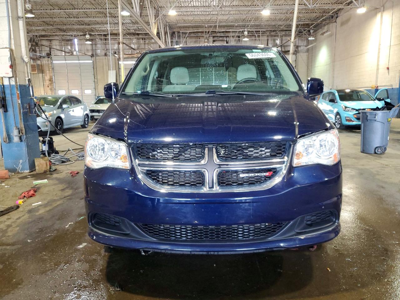 2015 Dodge Grand Caravan Sxt Blue vin: 2C4RDGCGXFR623654