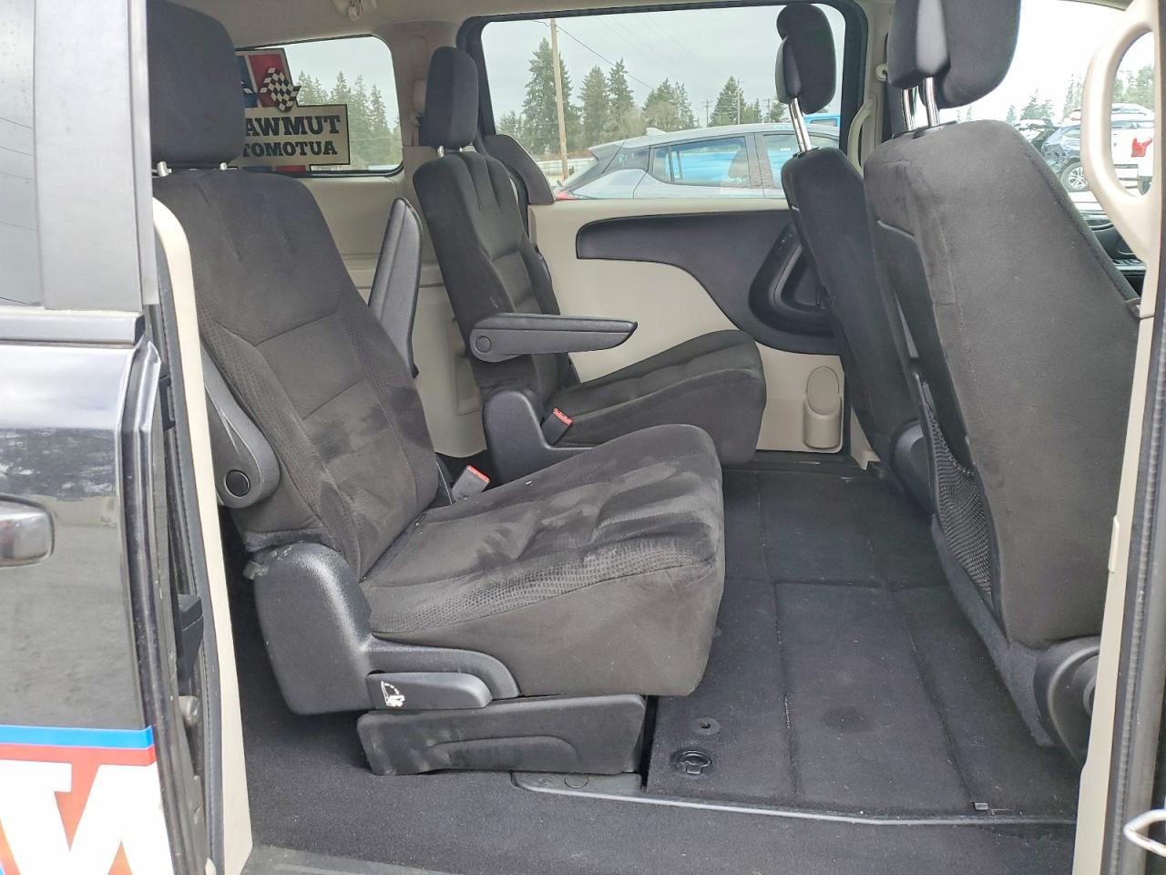 2015 Dodge Grand Caravan Sxt Черный vin: 2C4RDGCGXFR652832