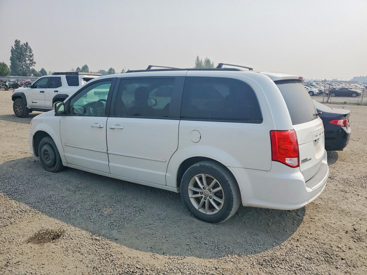 2015 Dodge Caravan Sxt White vin: 2C4RDGCGXGR318091