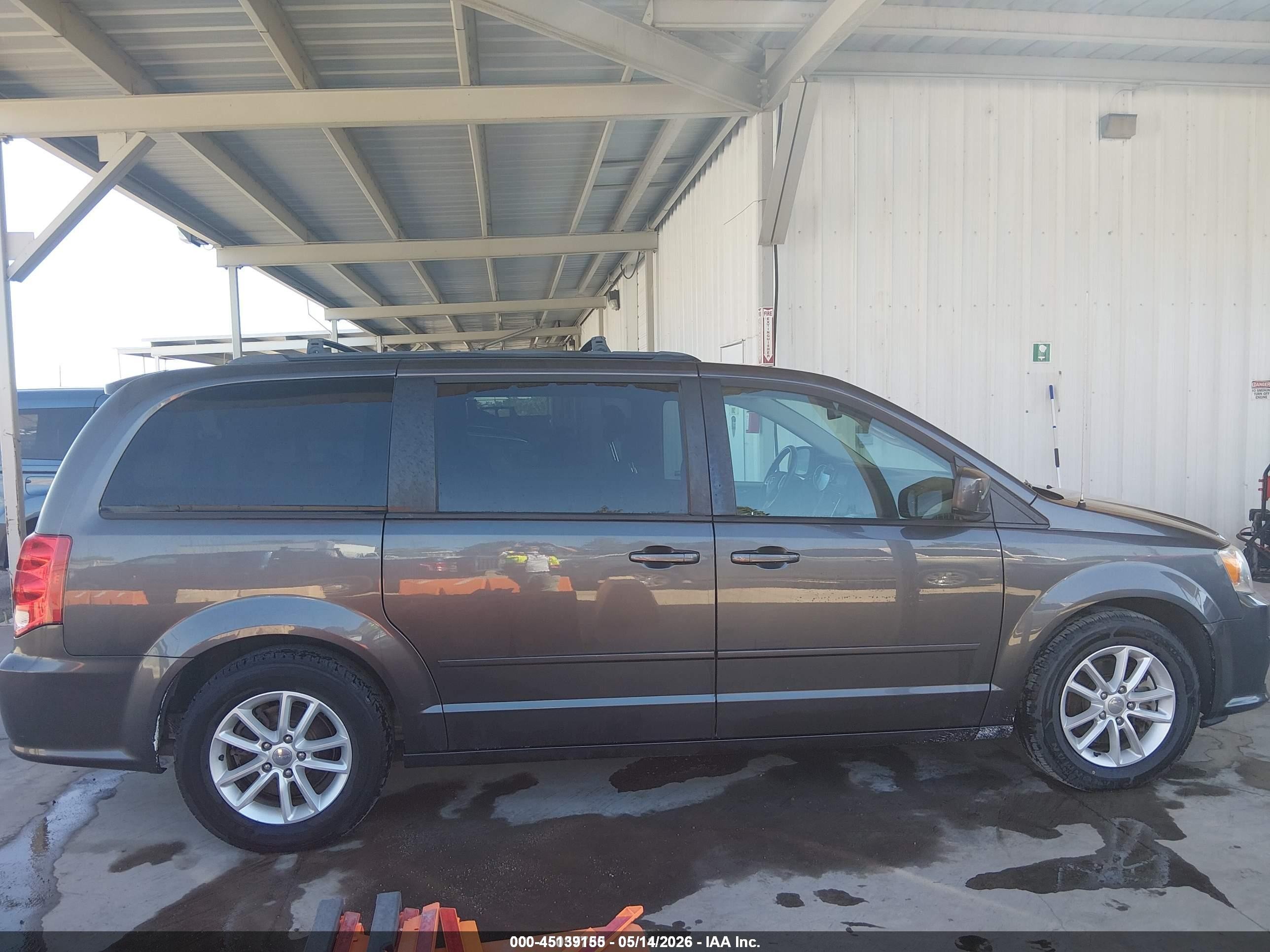 2016 Dodge Grand Caravan Sxt Gray vin: 2C4RDGCGXGR343895