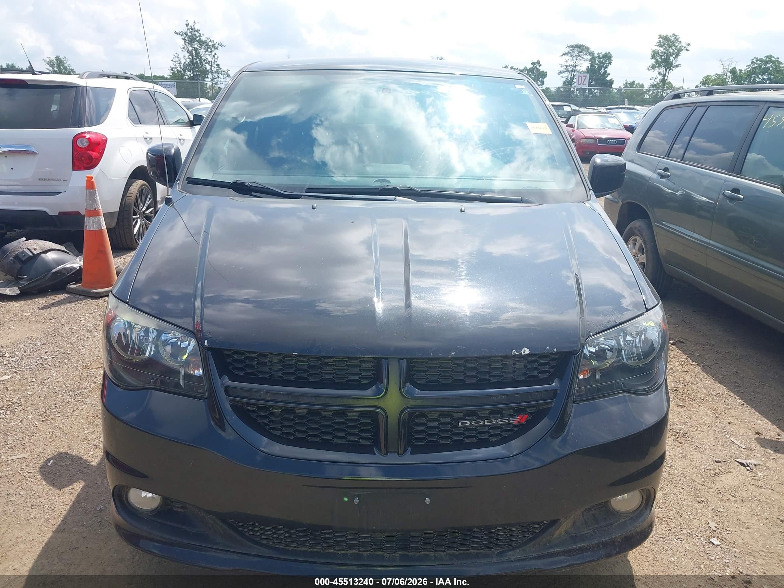 2016 Dodge Grand Caravan Sxt Black vin: 2C4RDGCGXGR348630