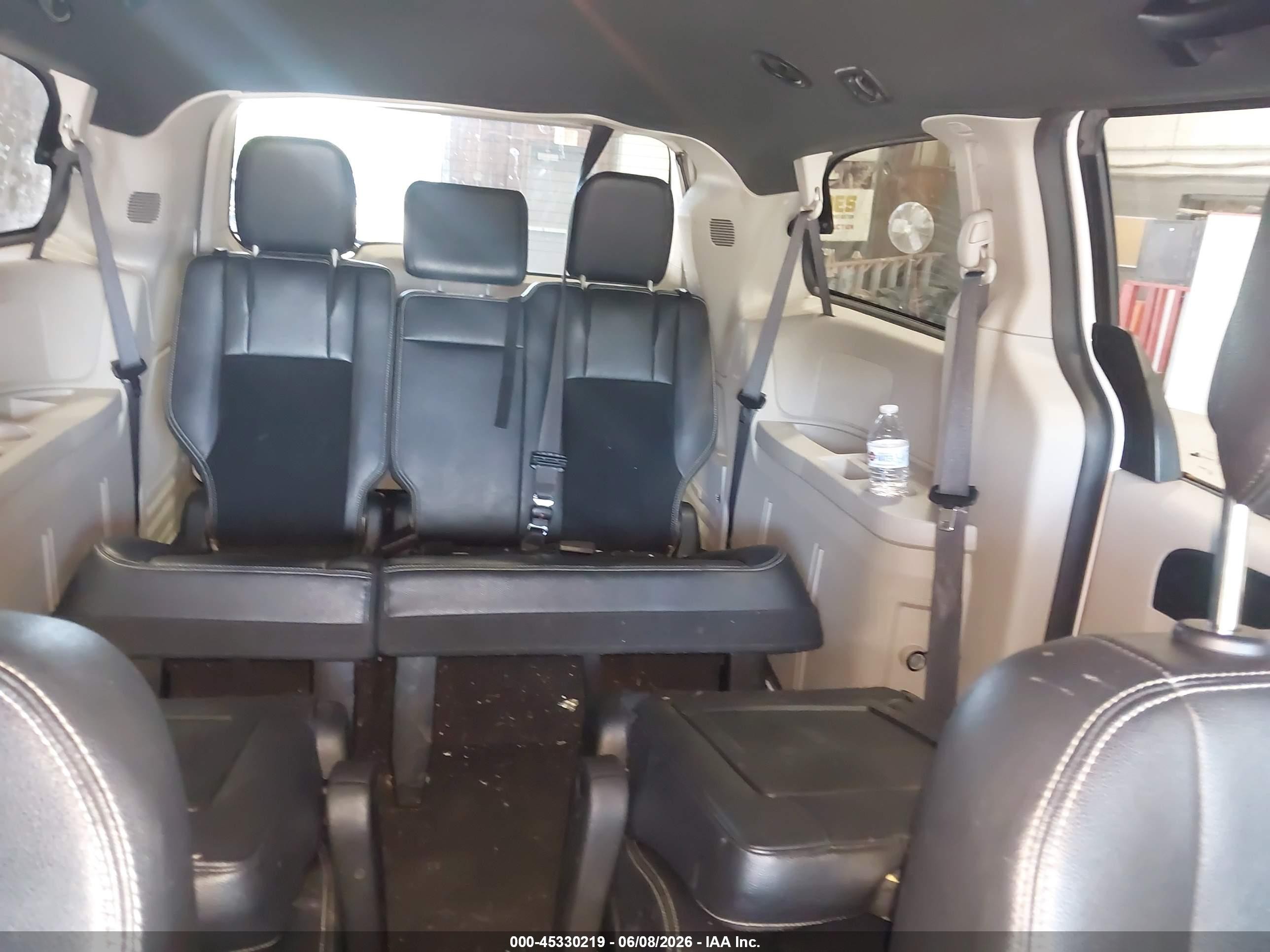 2018 Dodge Grand Caravan Sxt White vin: 2C4RDGCGXJR224512