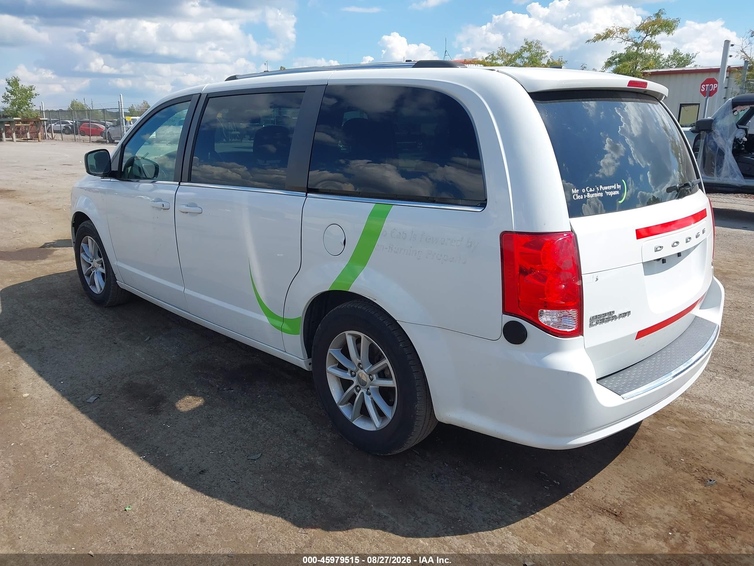 2020 Dodge Grand Caravan Sxt White vin: 2C4RDGCGXLR201962