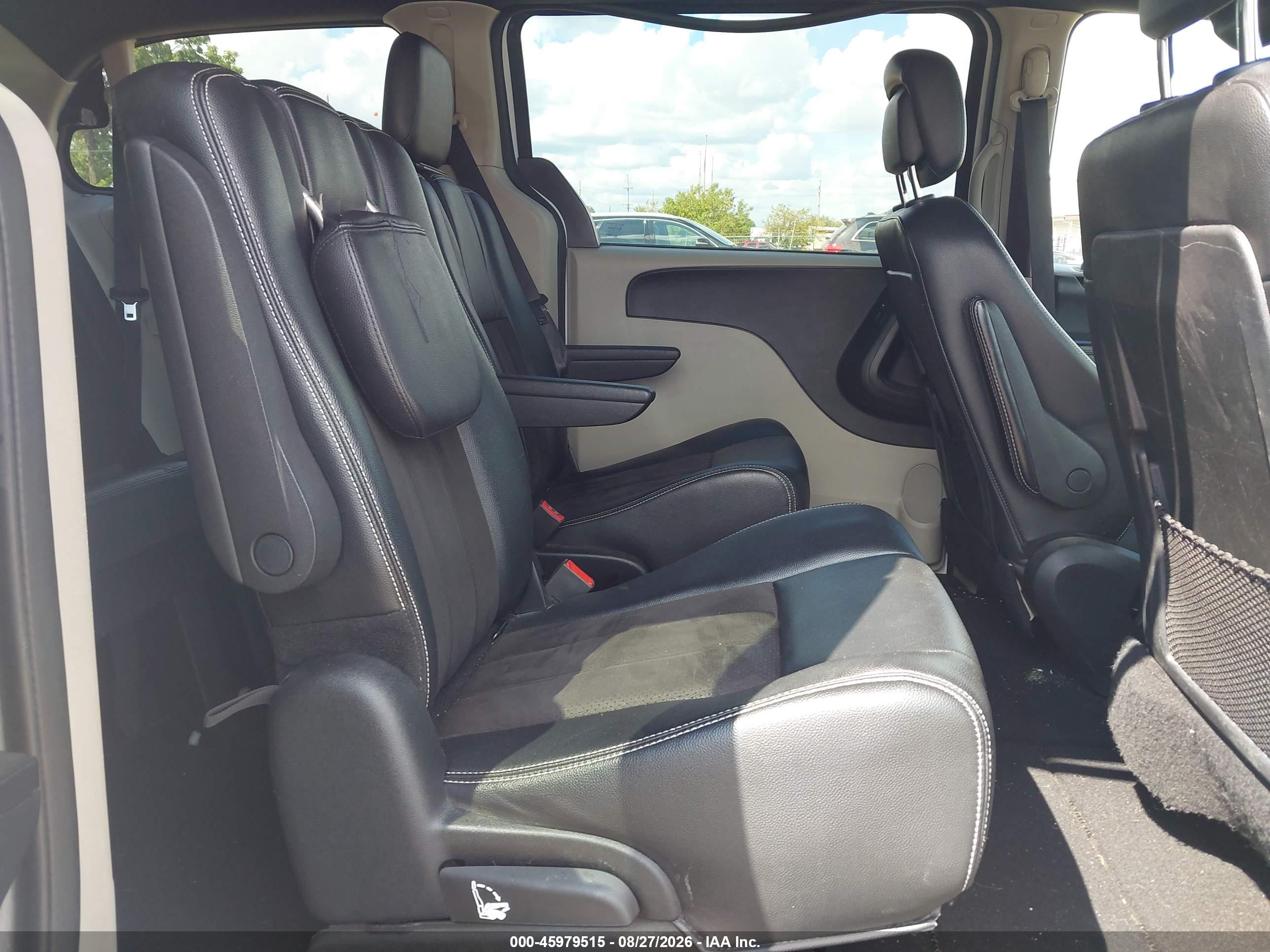 2020 Dodge Grand Caravan Sxt White vin: 2C4RDGCGXLR201962