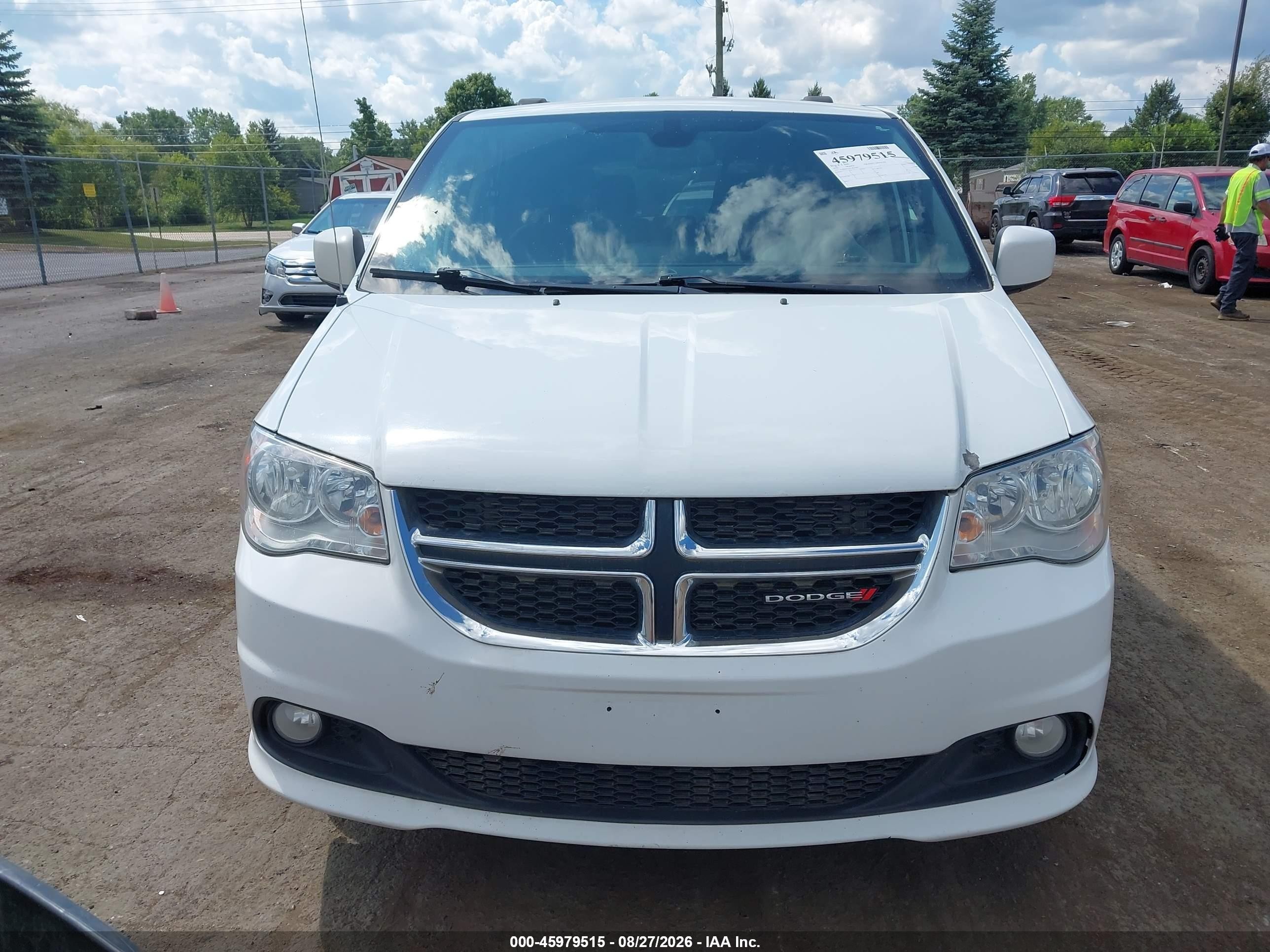 2020 Dodge Grand Caravan Sxt White vin: 2C4RDGCGXLR201962