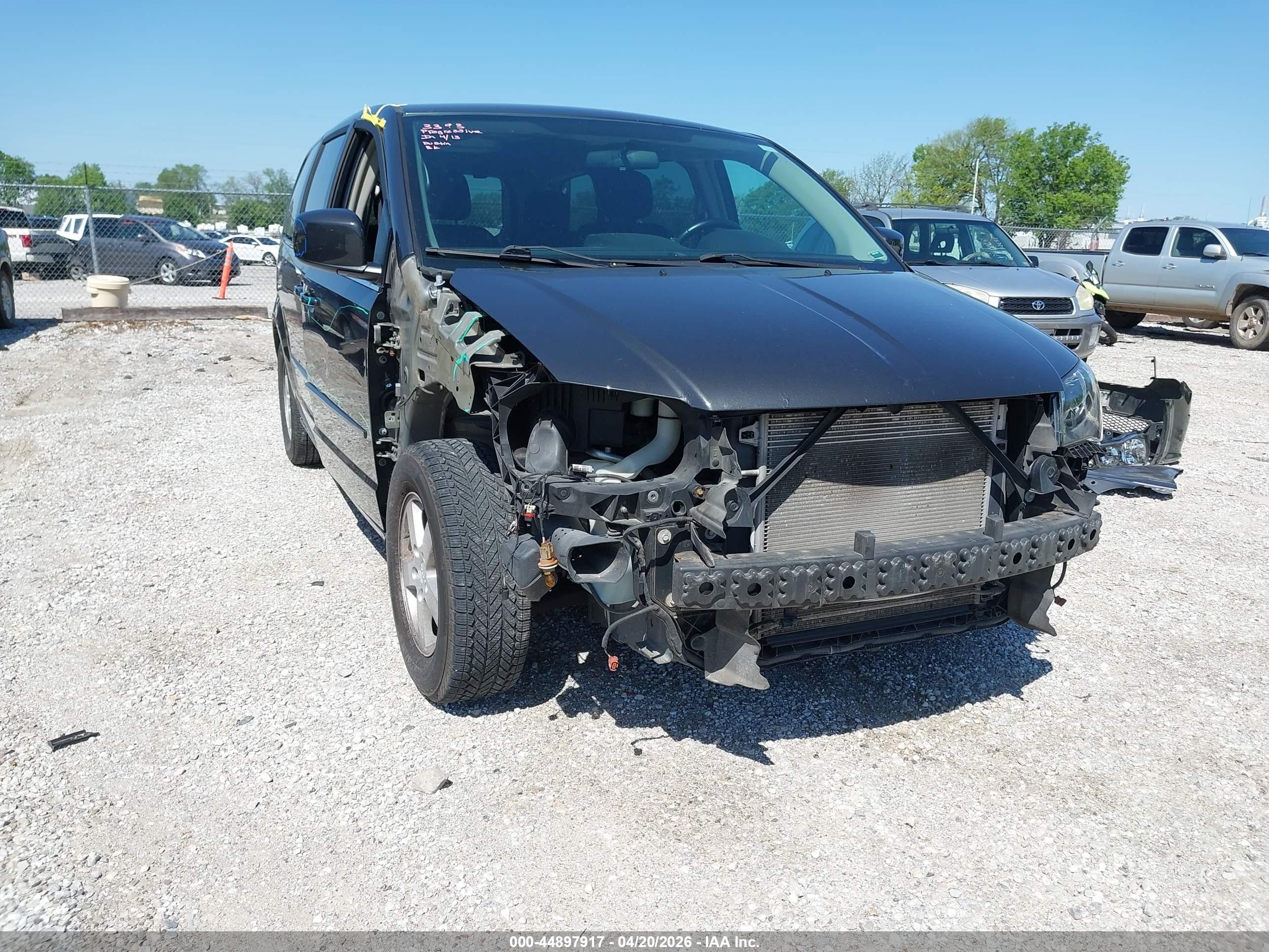 2012 Dodge Grand Caravan Crew Gray vin: 2C4RDGDG0CR110360