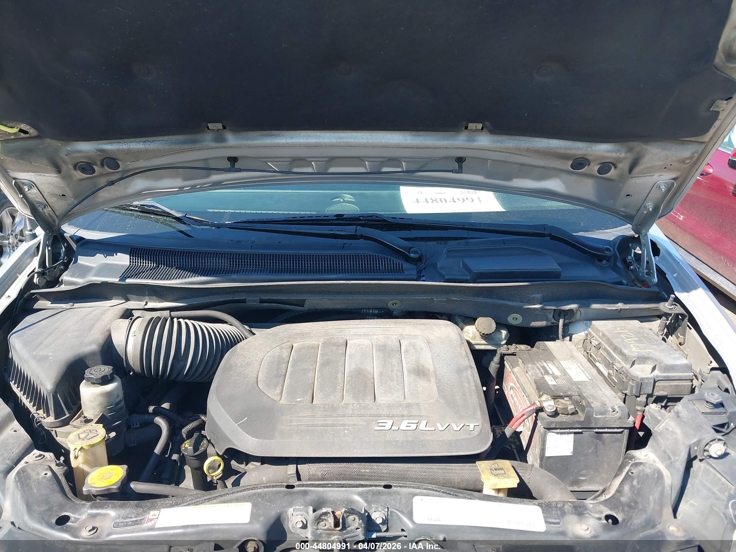 2012 Dodge Grand Caravan Crew Silver vin: 2C4RDGDG0CR132021