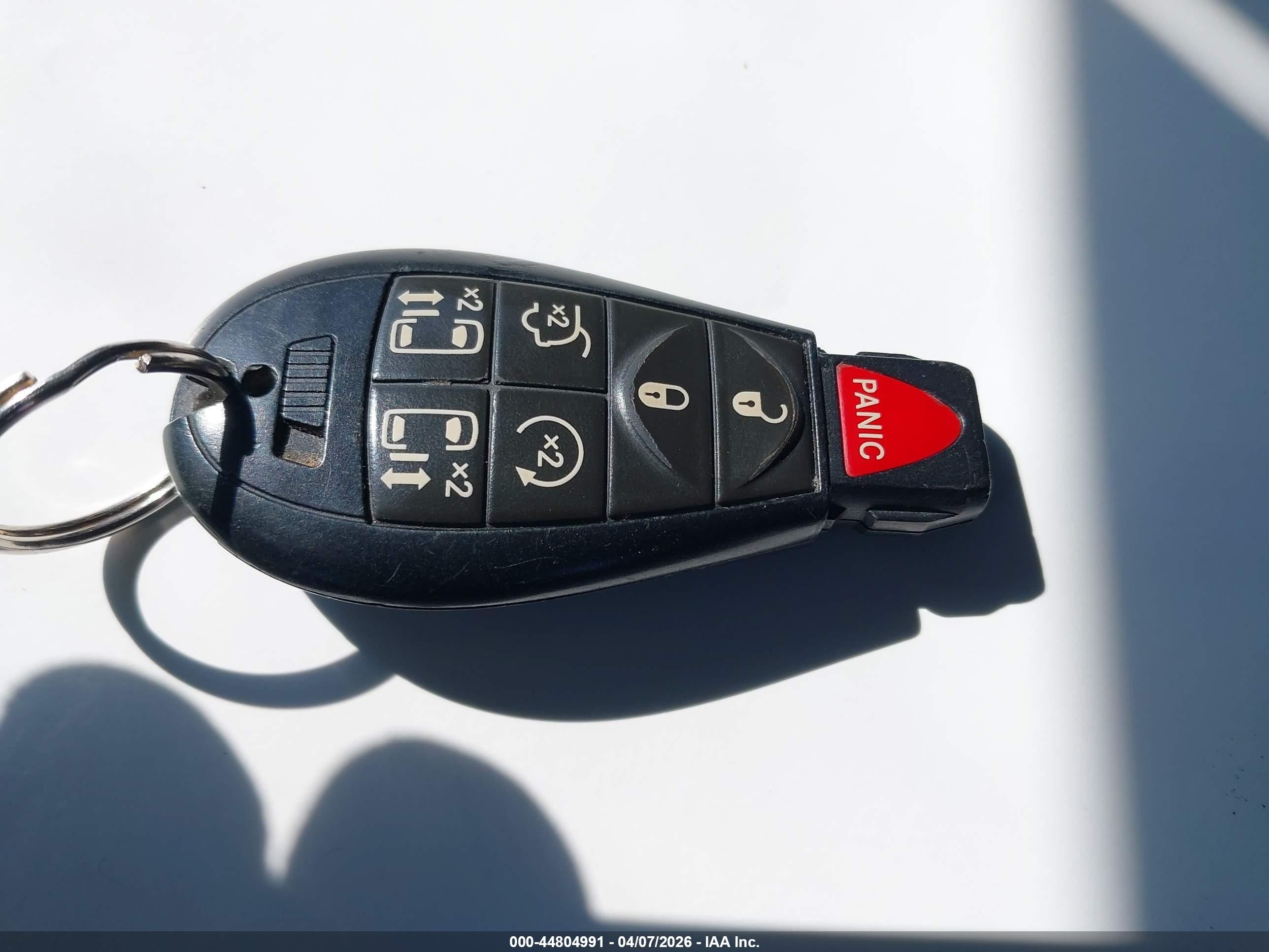2012 Dodge Grand Caravan Crew Silver vin: 2C4RDGDG0CR132021