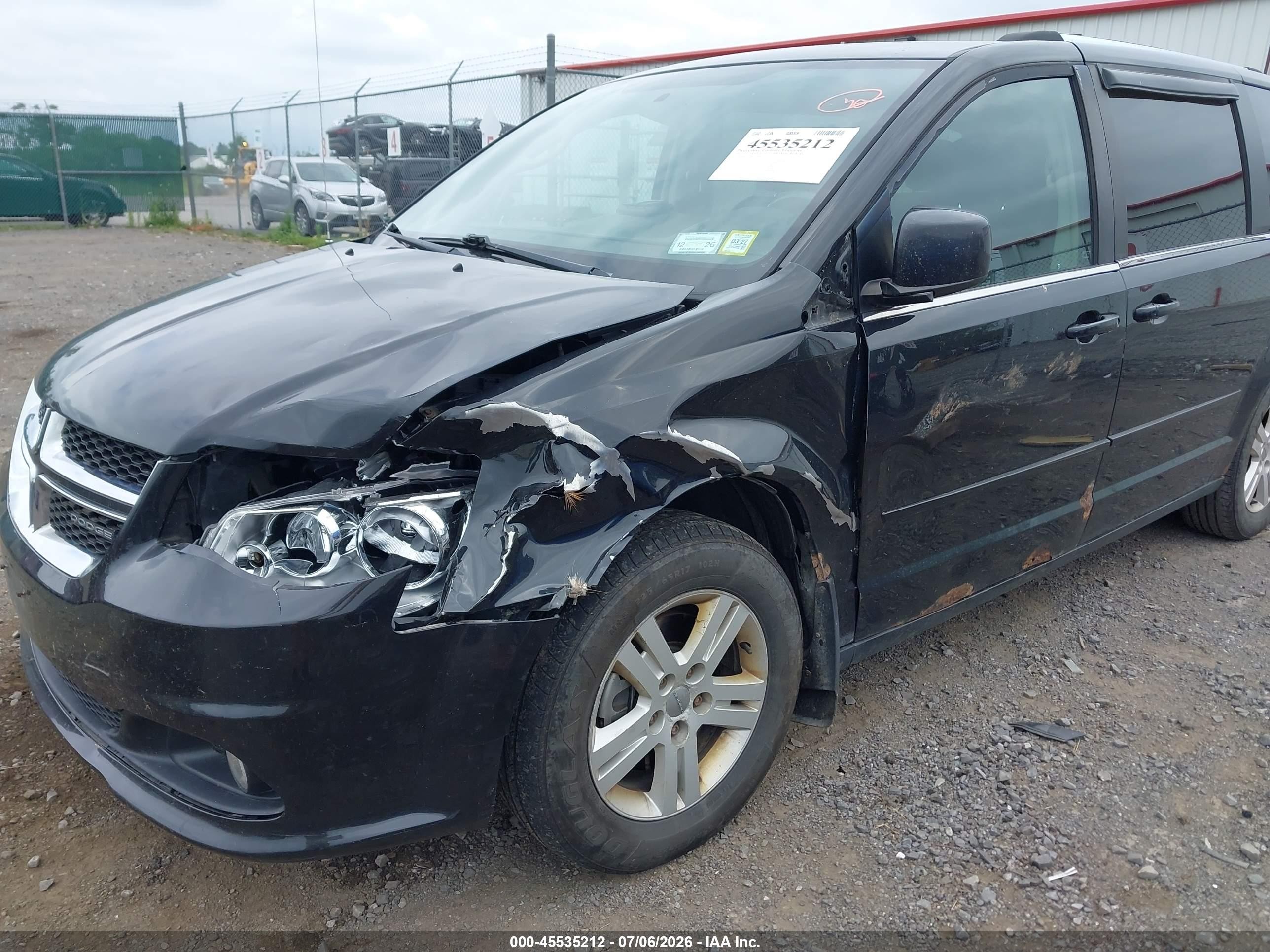 2012 Dodge Grand Caravan Crew Black vin: 2C4RDGDG0CR138000