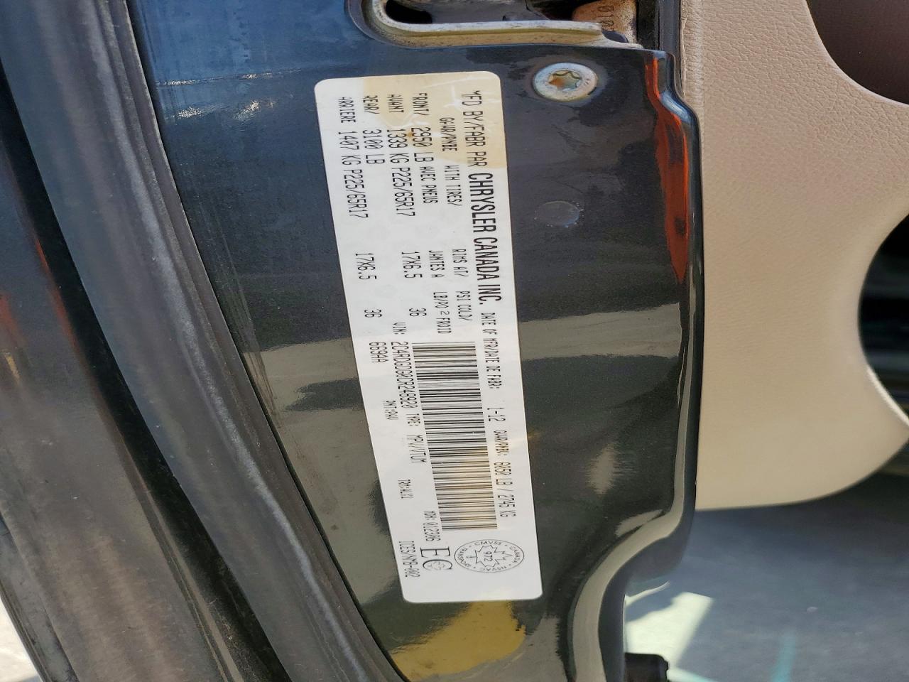 2012 Dodge Grand Caravan Crew Charcoal vin: 2C4RDGDG0CR248920