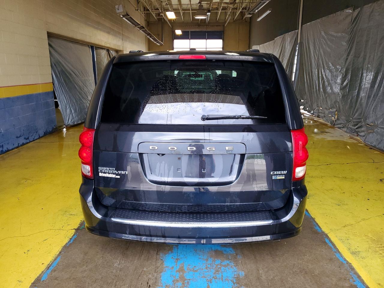 2012 Dodge Grand Caravan Crew Black vin: 2C4RDGDG0CR351402