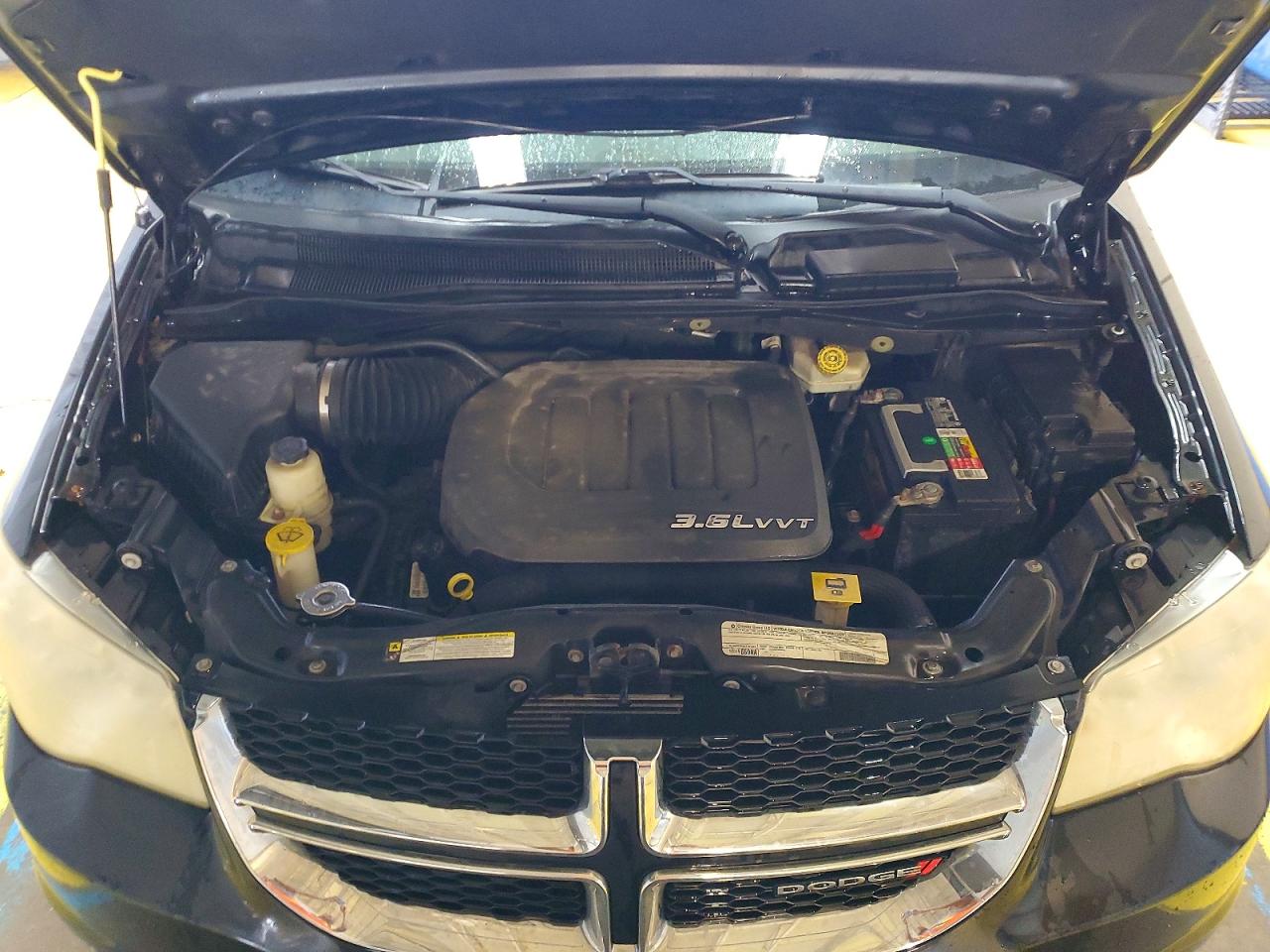 2012 Dodge Grand Caravan Crew Black vin: 2C4RDGDG0CR351402