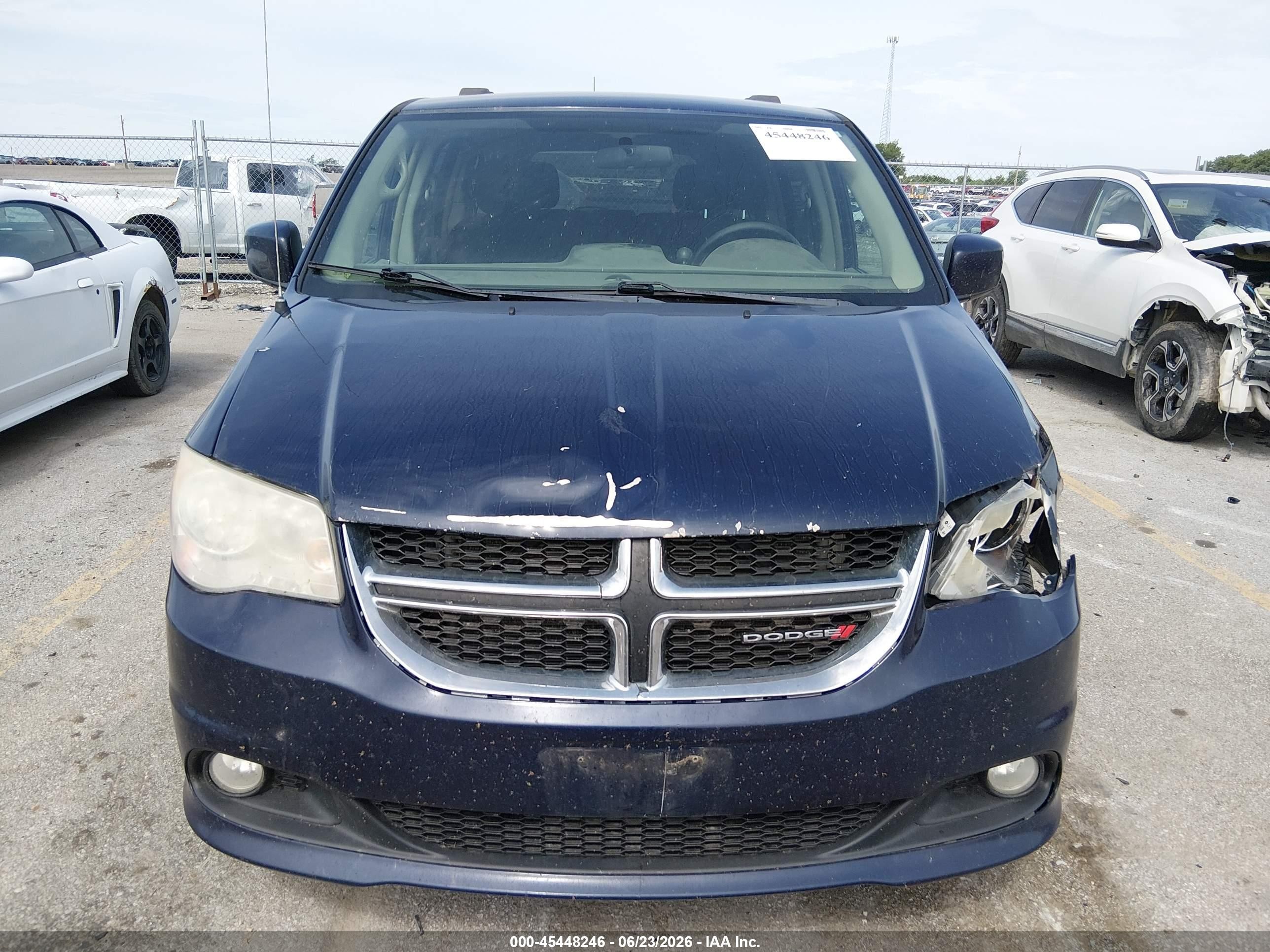 2013 Dodge Grand Caravan Crew Blue vin: 2C4RDGDG0DR549107