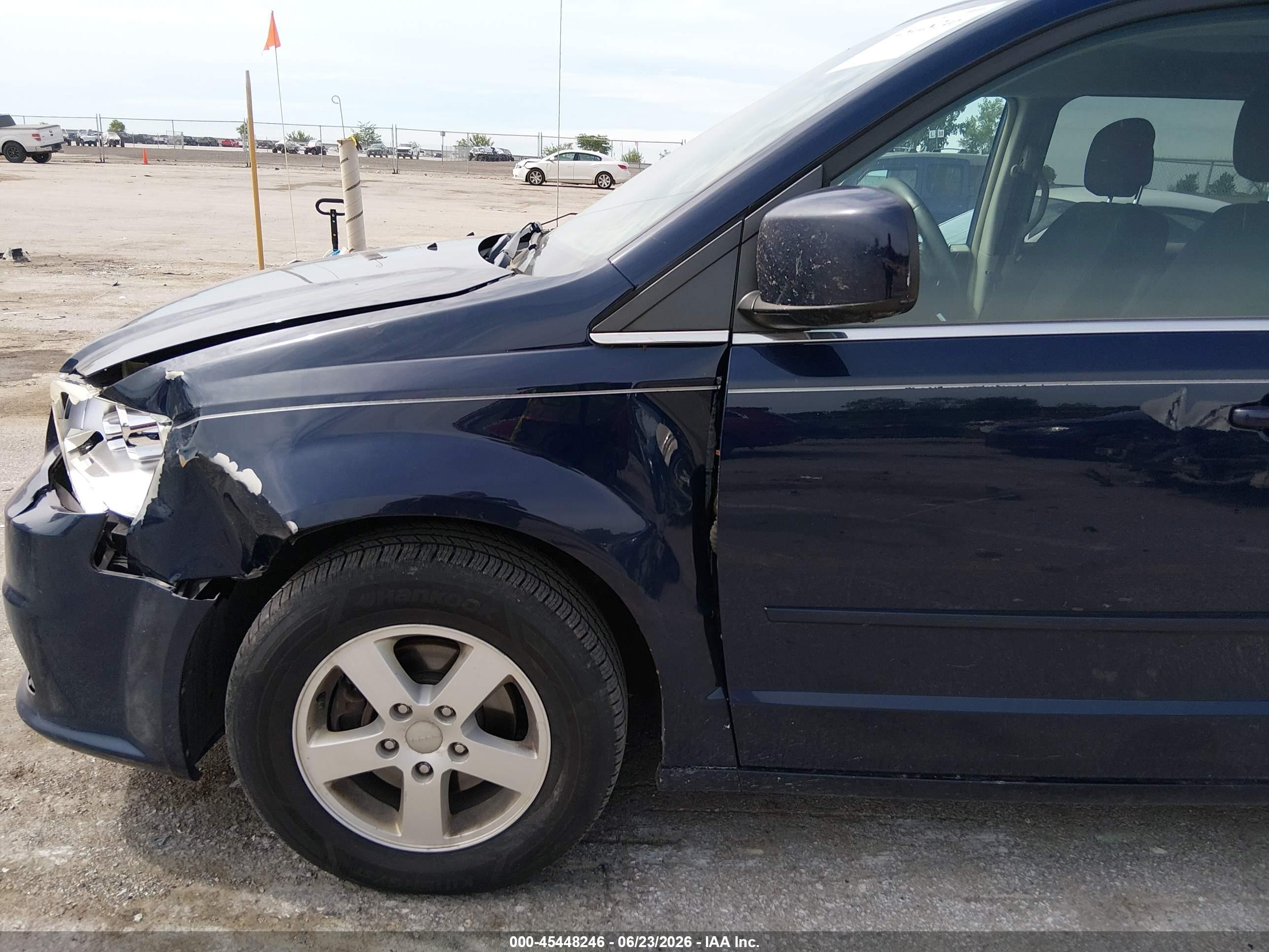 2013 Dodge Grand Caravan Crew Blue vin: 2C4RDGDG0DR549107
