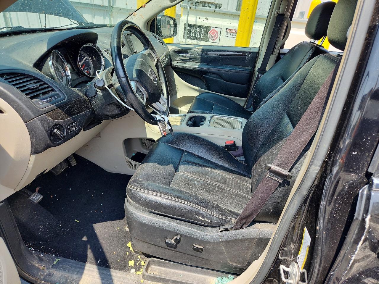 2015 Dodge Grand Caravan Crew Black vin: 2C4RDGDG0FR598777