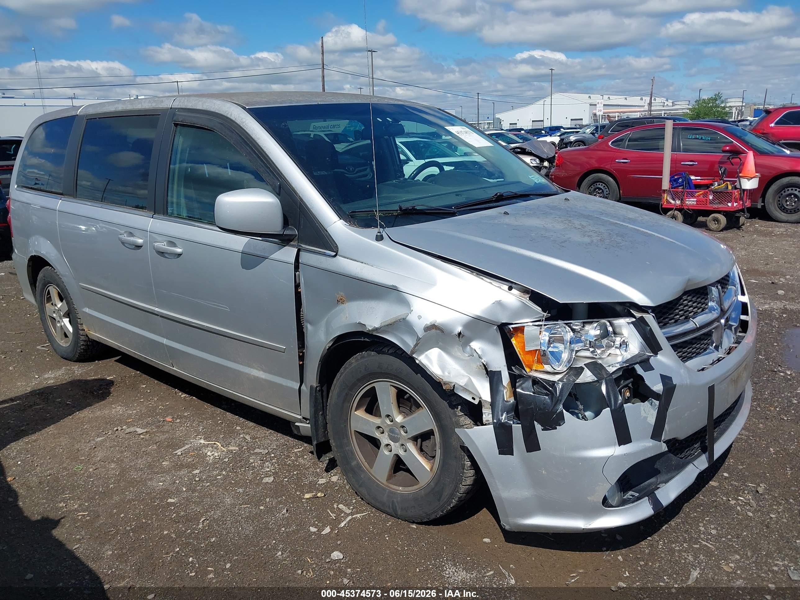 2012 Dodge Grand Caravan Crew Silver vin: 2C4RDGDG1CR128835