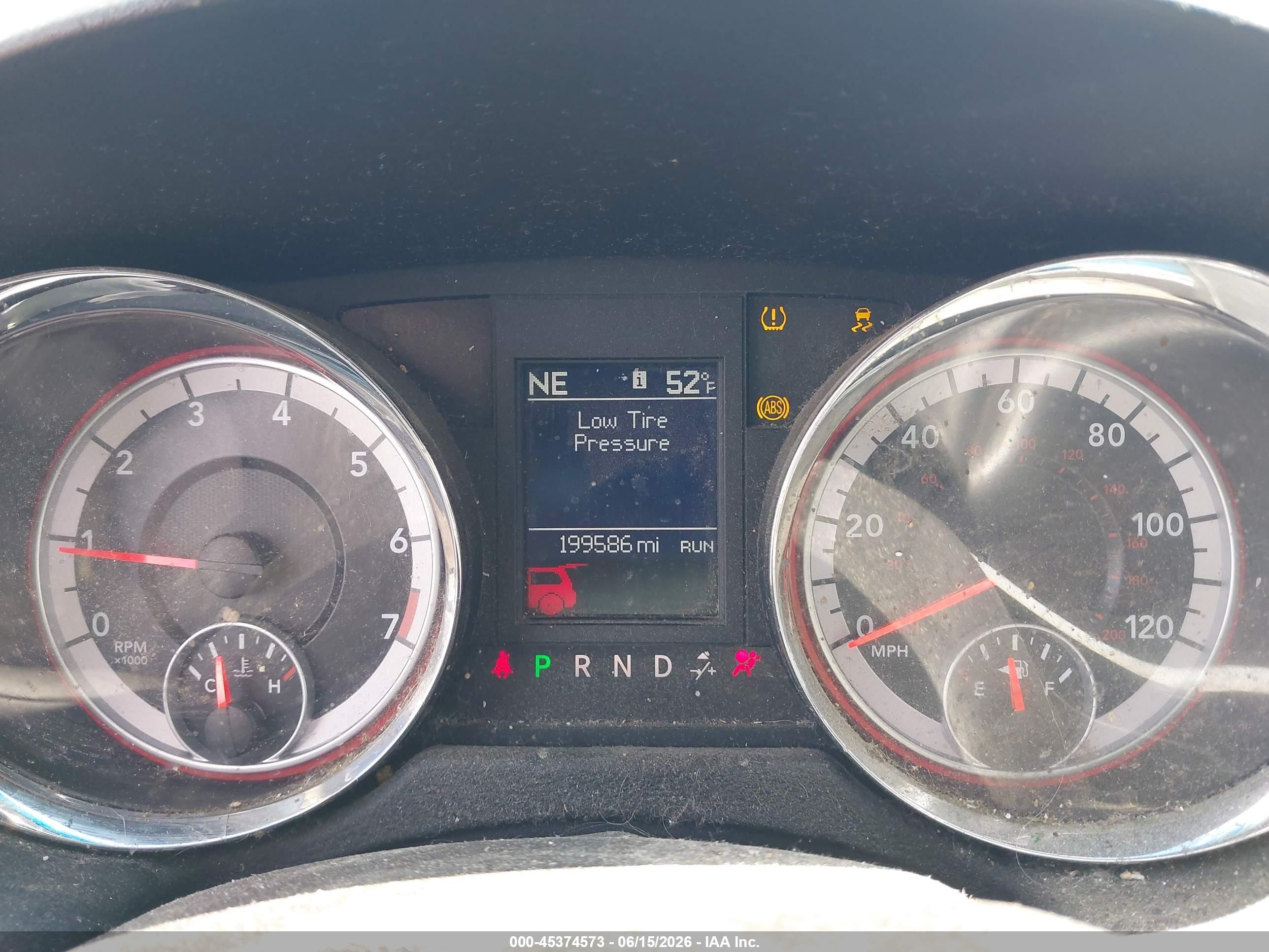 2012 Dodge Grand Caravan Crew Silver vin: 2C4RDGDG1CR128835