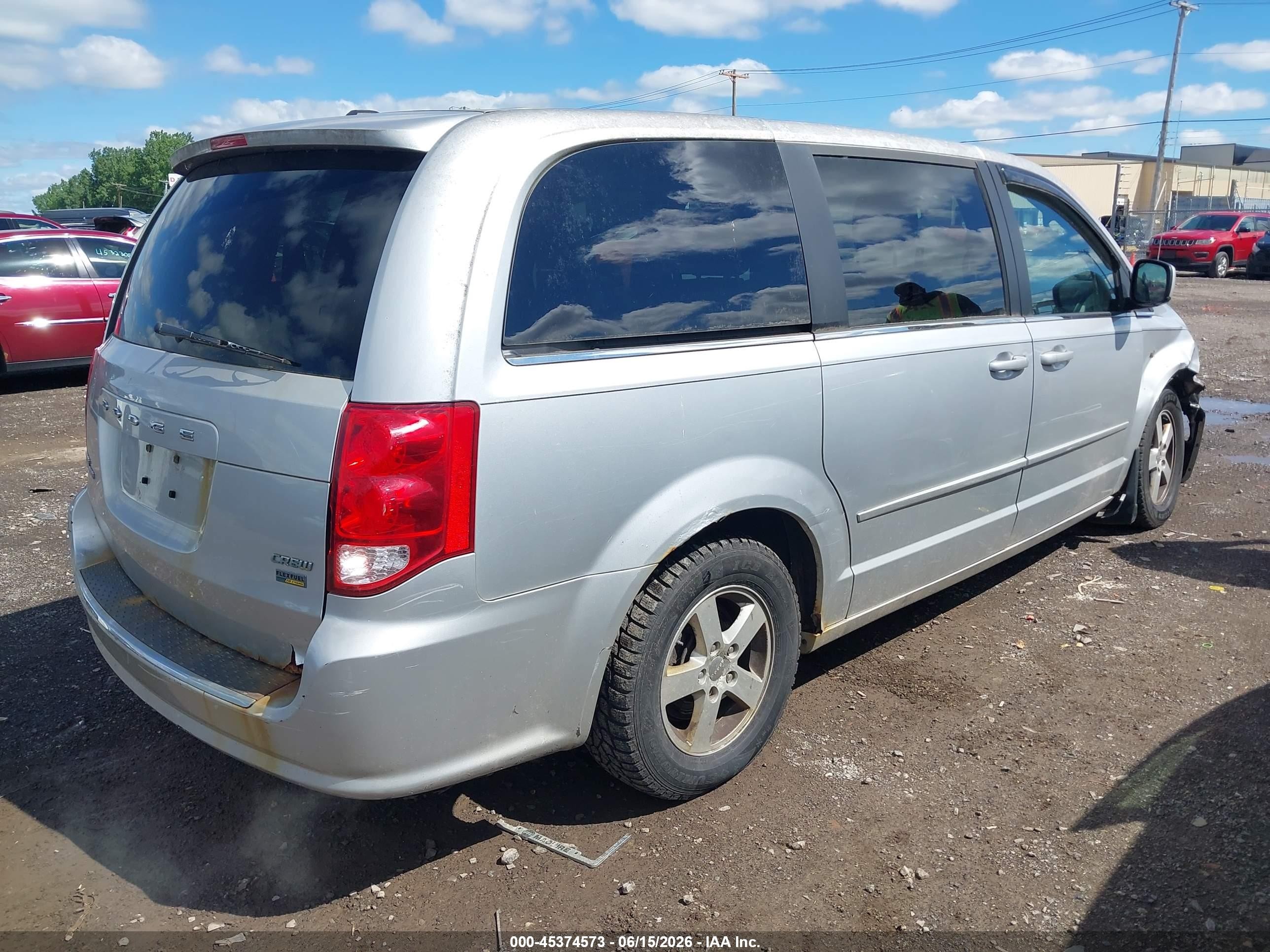 2012 Dodge Grand Caravan Crew Silver vin: 2C4RDGDG1CR128835