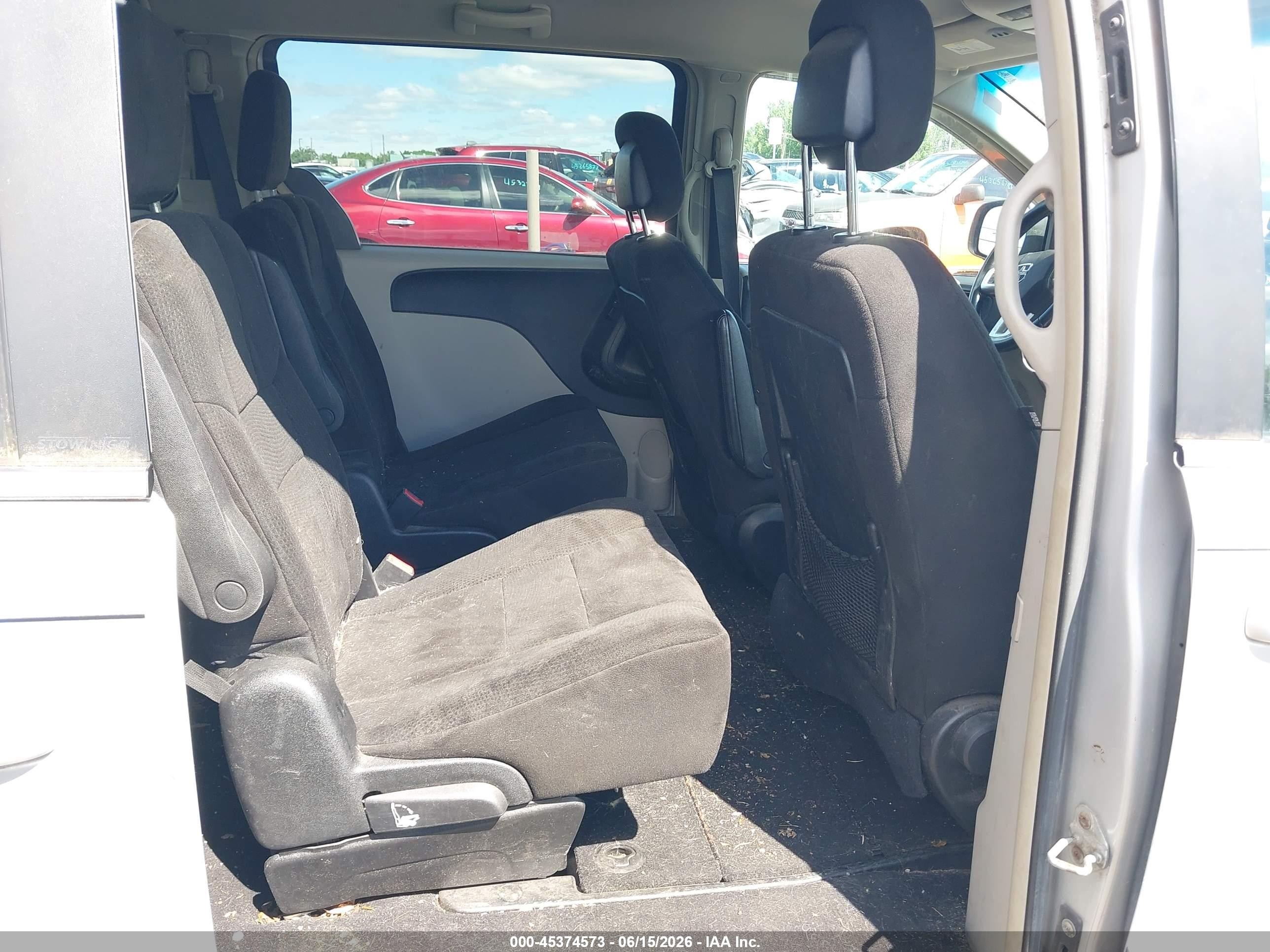 2012 Dodge Grand Caravan Crew Silver vin: 2C4RDGDG1CR128835