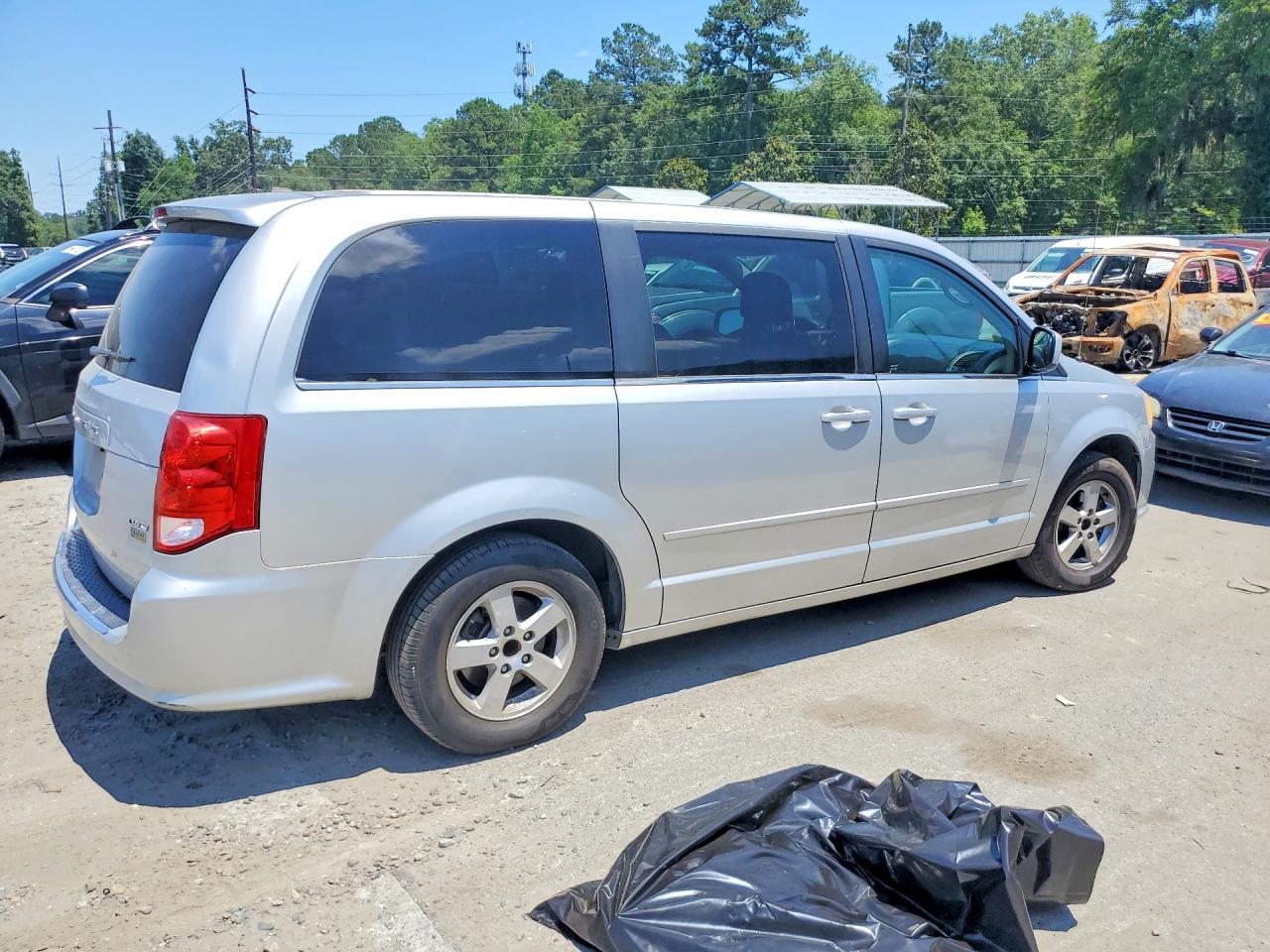 2012 Dodge Grand Caravan Crew Silver vin: 2C4RDGDG1CR219670