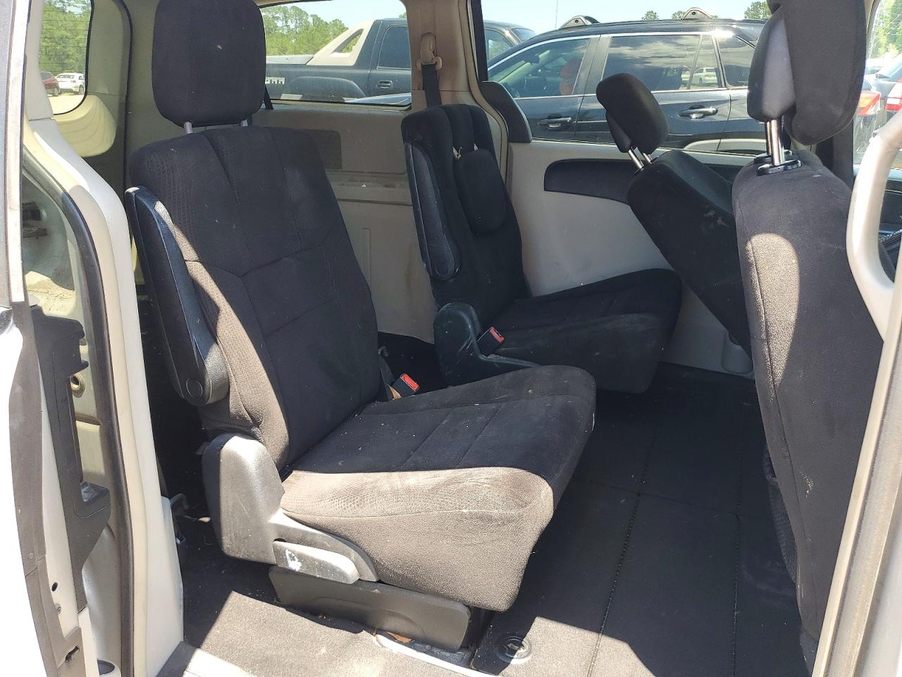 2012 Dodge Grand Caravan Crew Silver vin: 2C4RDGDG1CR219670