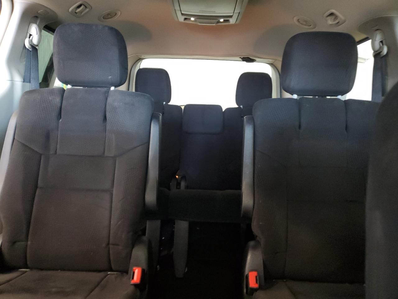 2012 Dodge Grand Caravan Crew Silver vin: 2C4RDGDG2CR138631