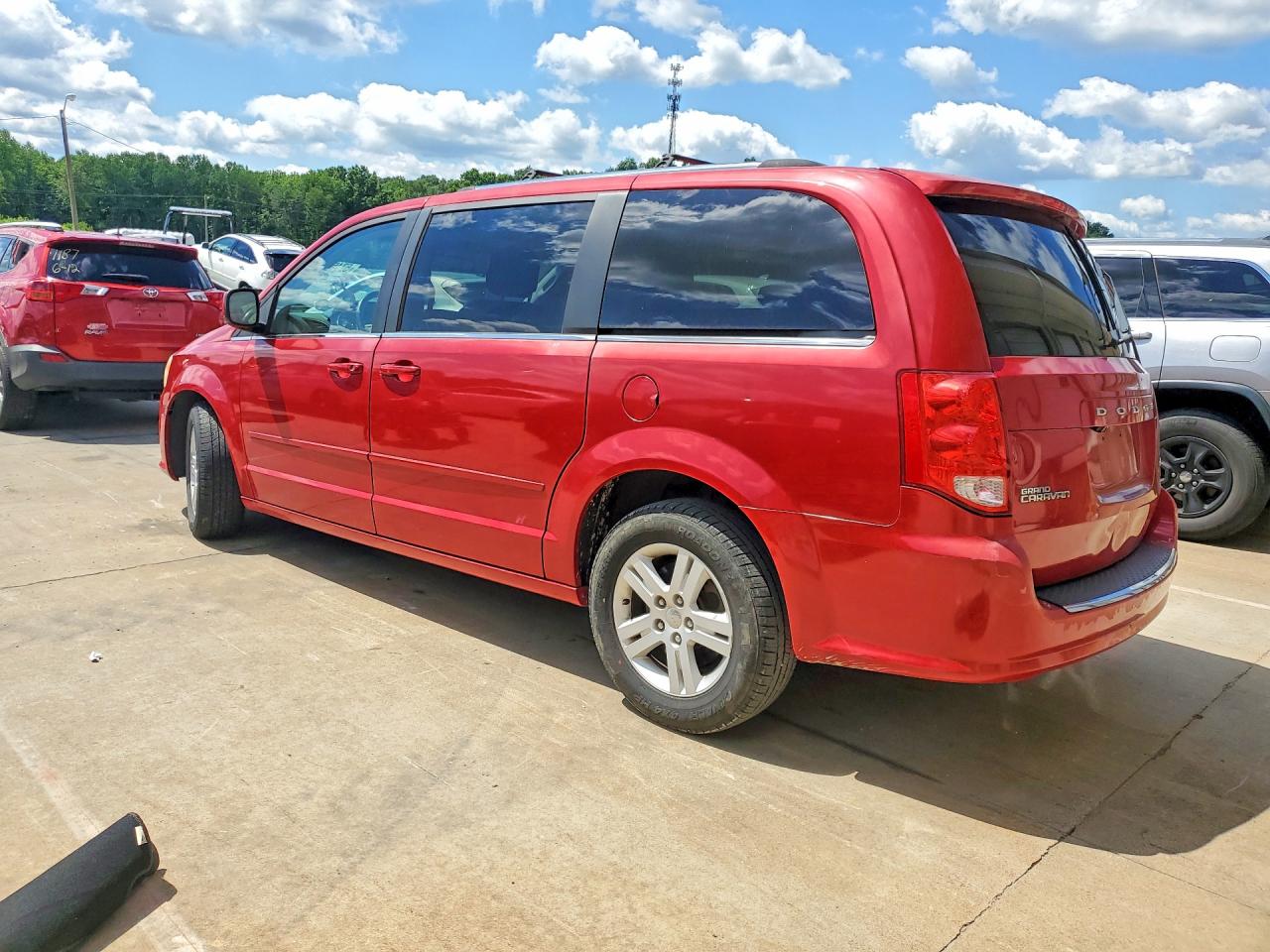 2012 Dodge Grand Caravan Crew Red vin: 2C4RDGDG2CR203056
