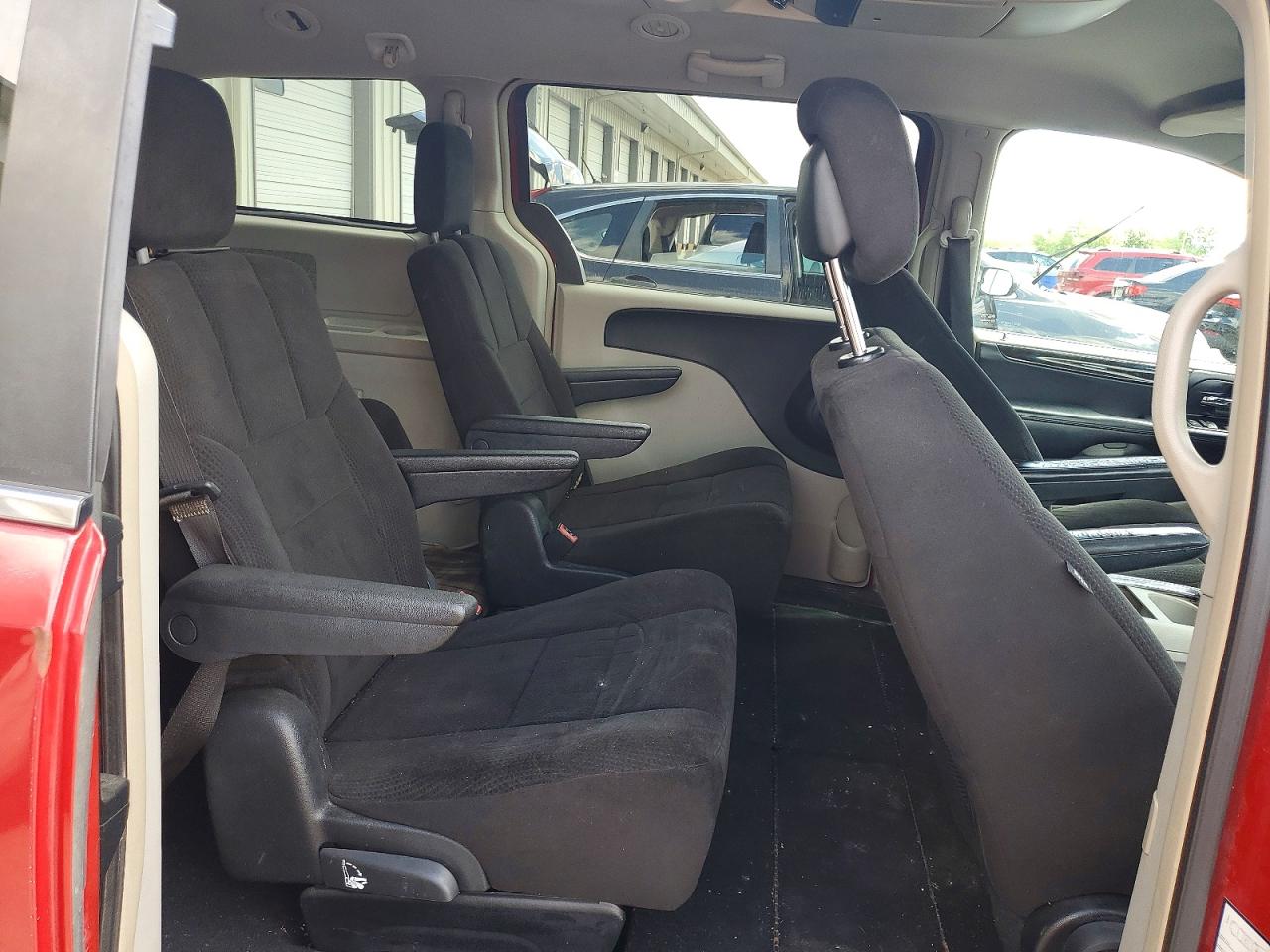 2012 Dodge Grand Caravan Crew Red vin: 2C4RDGDG2CR203056