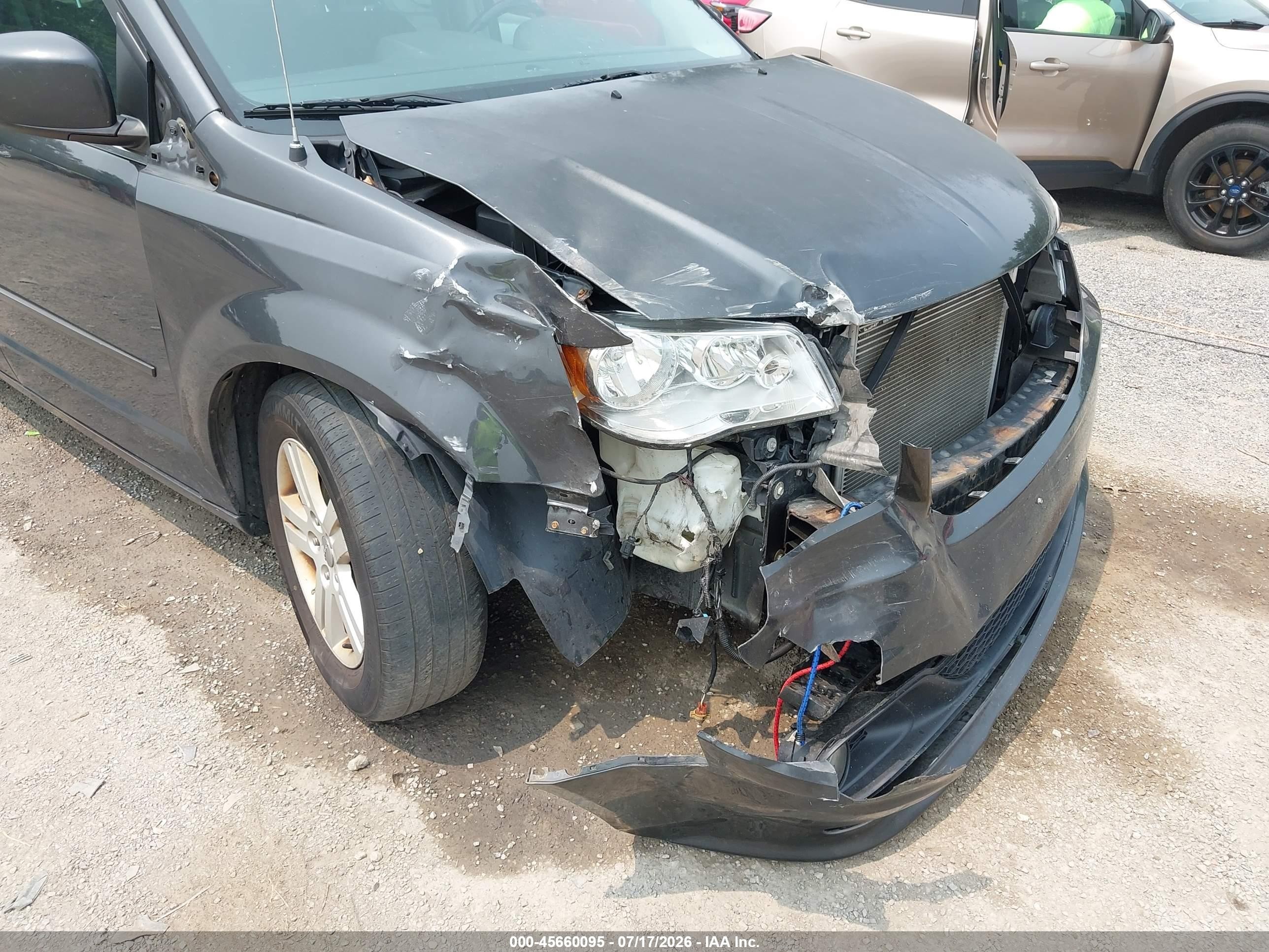 2012 Dodge Grand Caravan Crew Black vin: 2C4RDGDG2CR408618