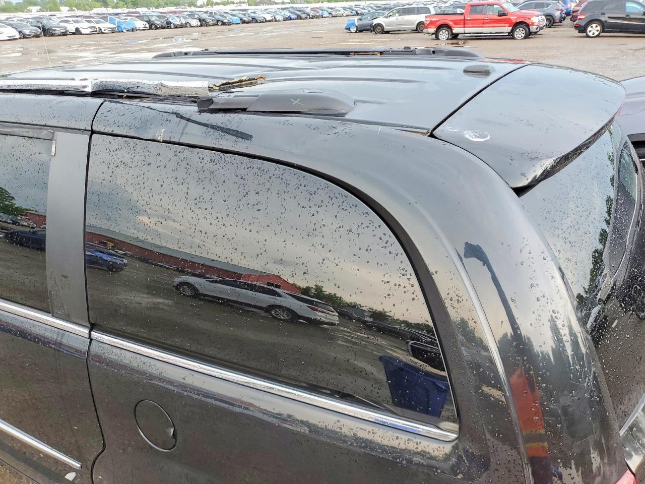 2012 Dodge Grand Caravan Crew Charcoal vin: 2C4RDGDG2CR421174
