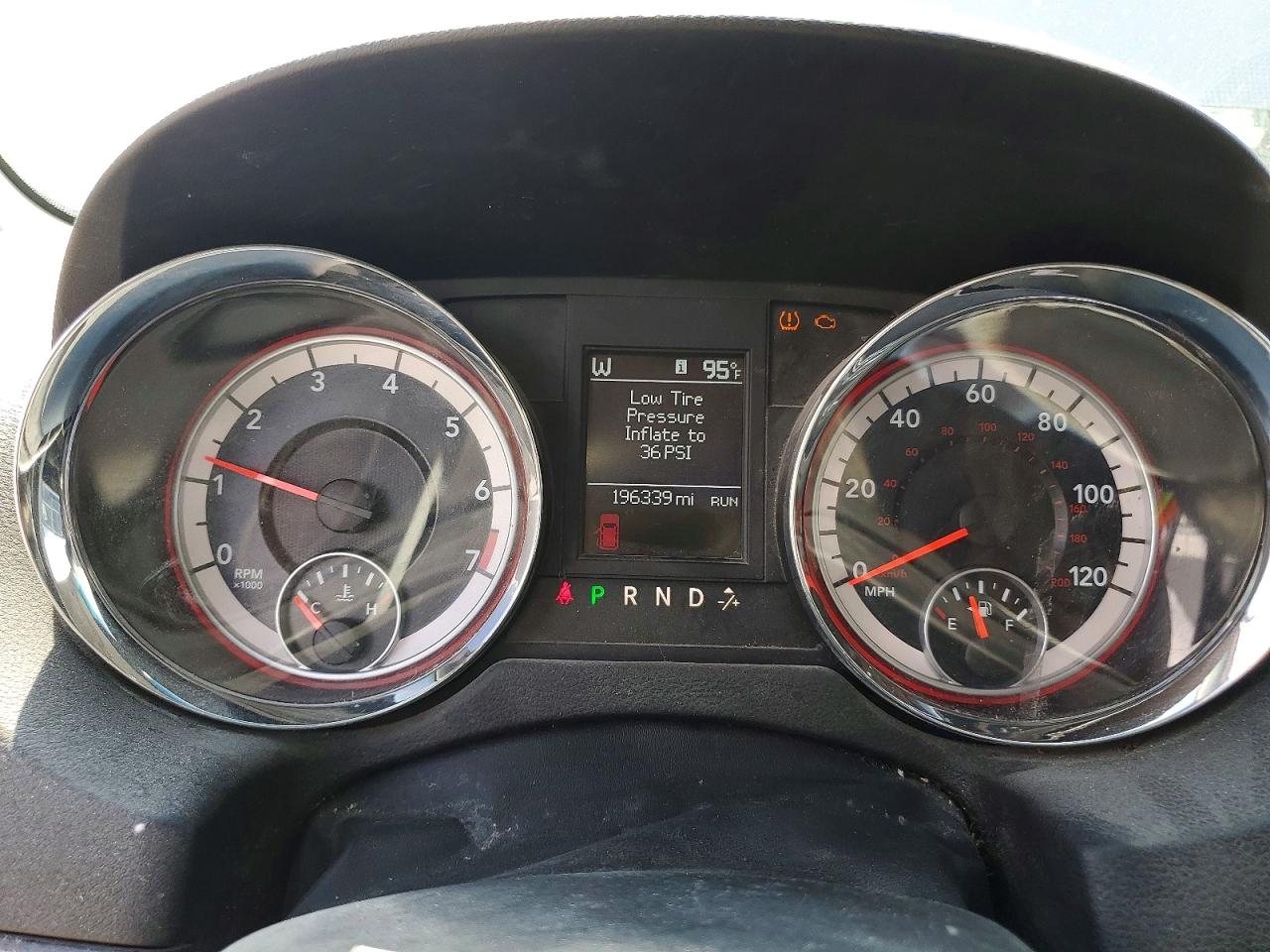 2013 Dodge Grand Caravan Crew Серебряный vin: 2C4RDGDG2DR619528