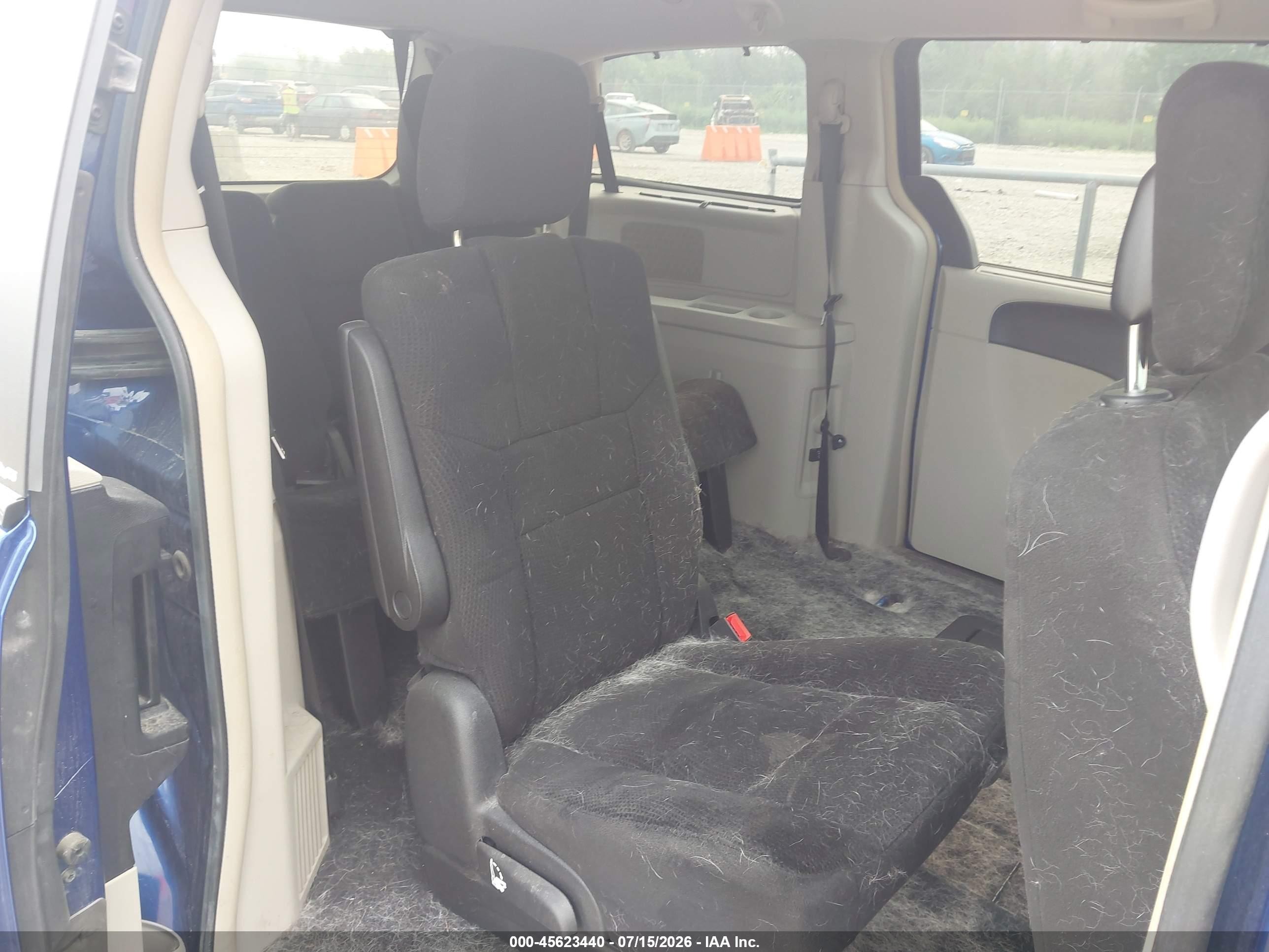 2013 Dodge Grand Caravan Crew Blue vin: 2C4RDGDG2DR660452